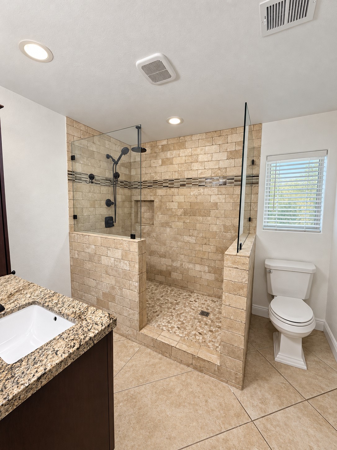 1022 Grace Street Property Photo 18