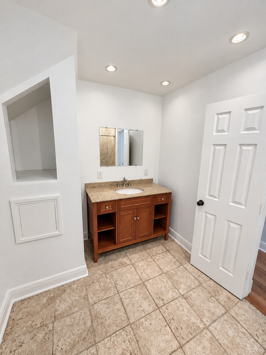 1022 Grace Street Property Photo 23