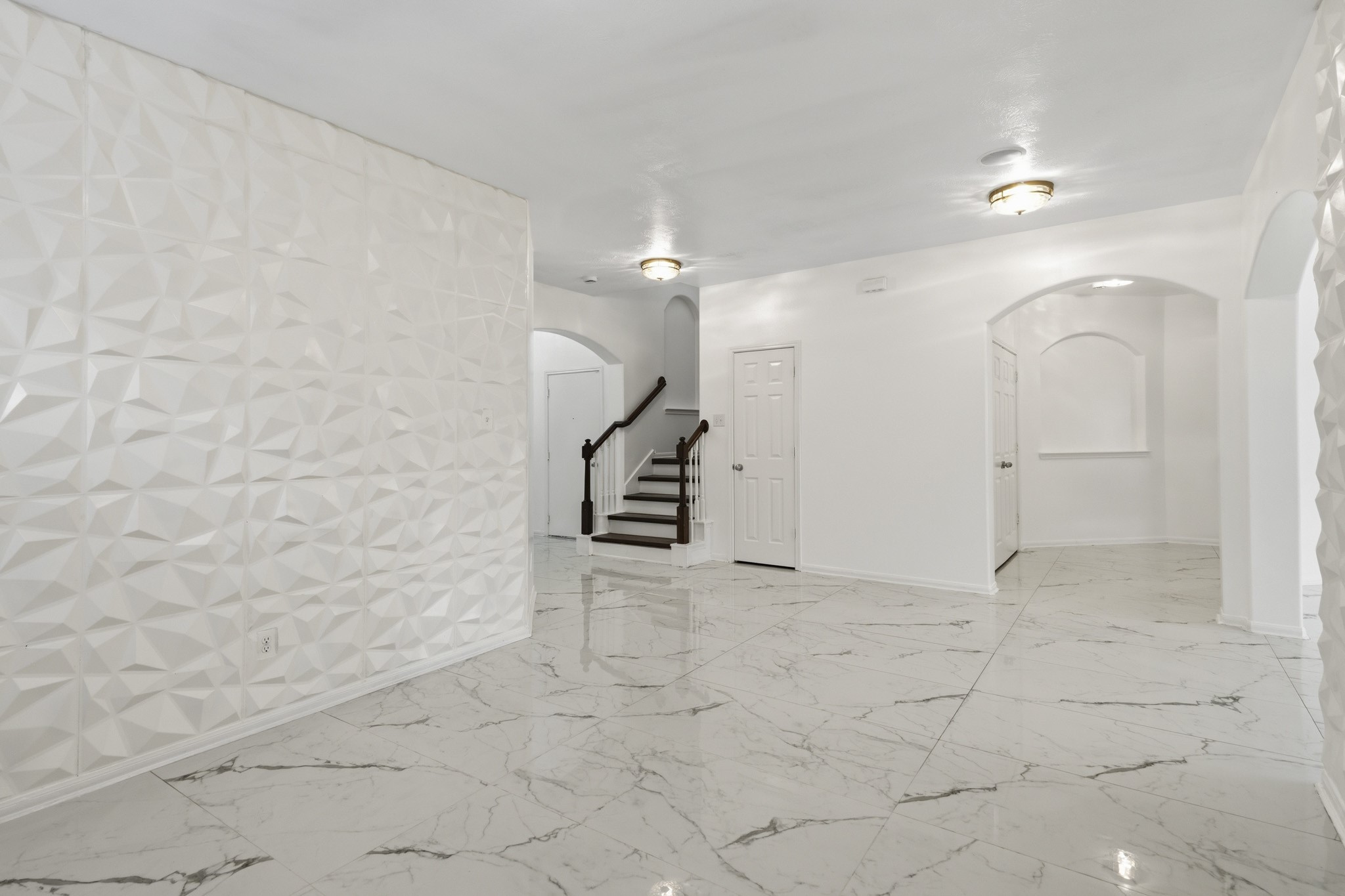 21635 Alta Peak Way Property Photo 9