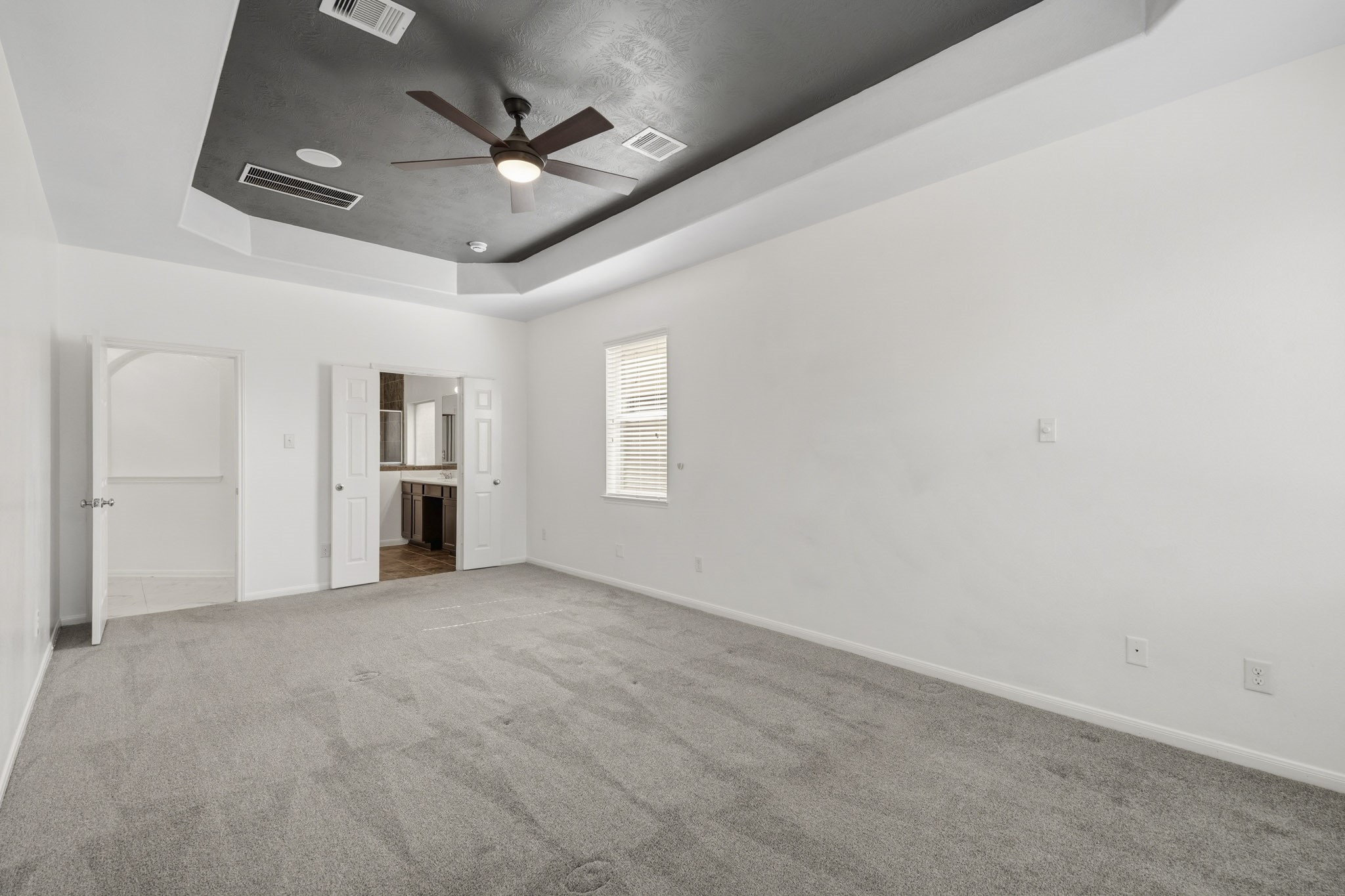 21635 Alta Peak Way Property Photo 11