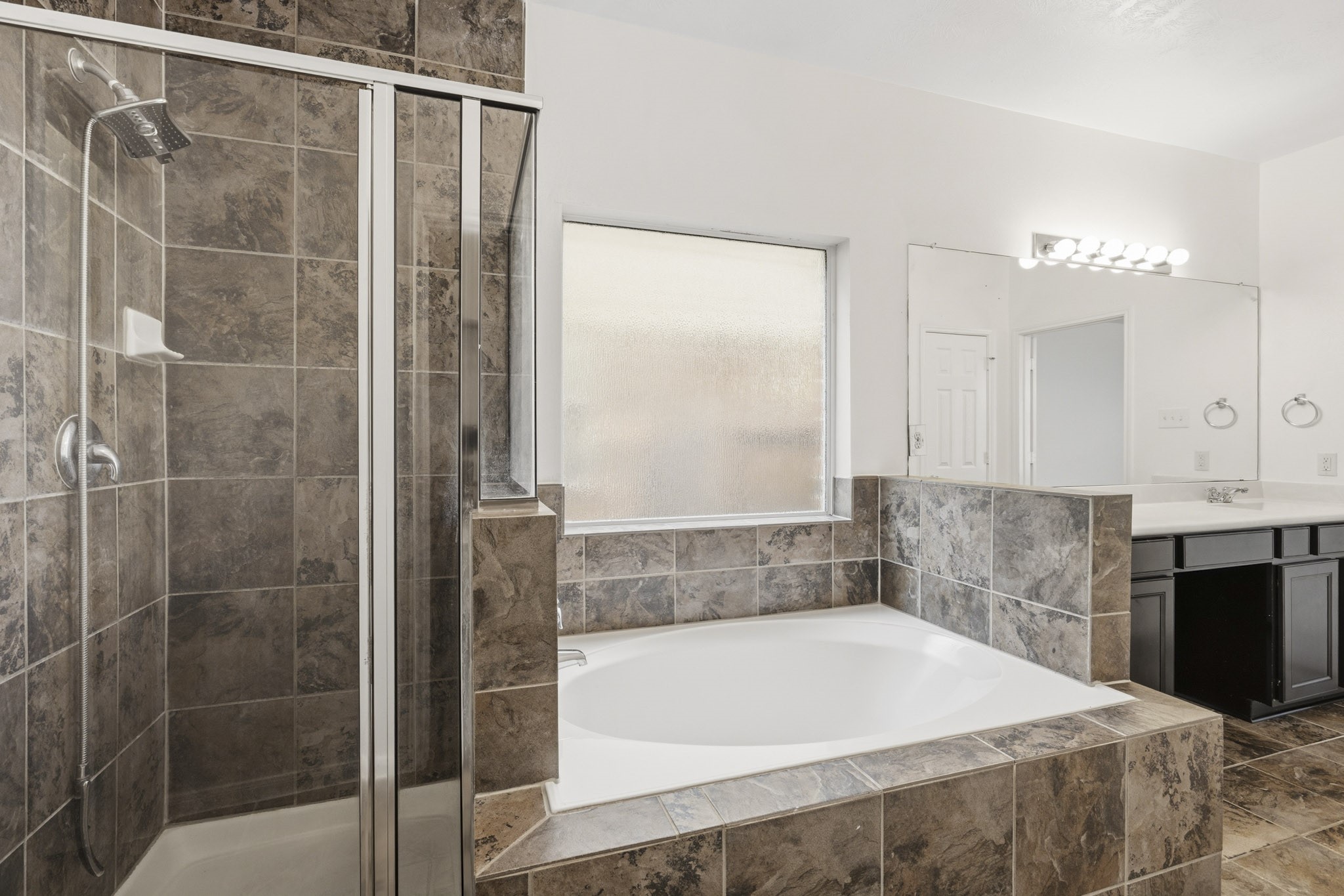 21635 Alta Peak Way Property Photo 13