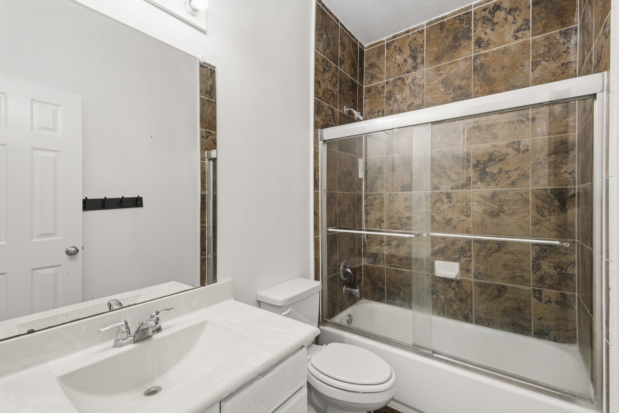 21635 Alta Peak Way Property Photo 24