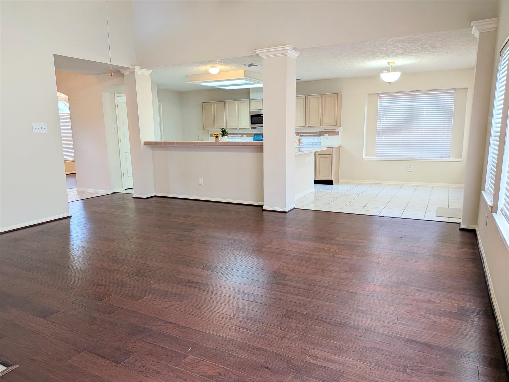 14411 Berrington Drive Property Photo 6