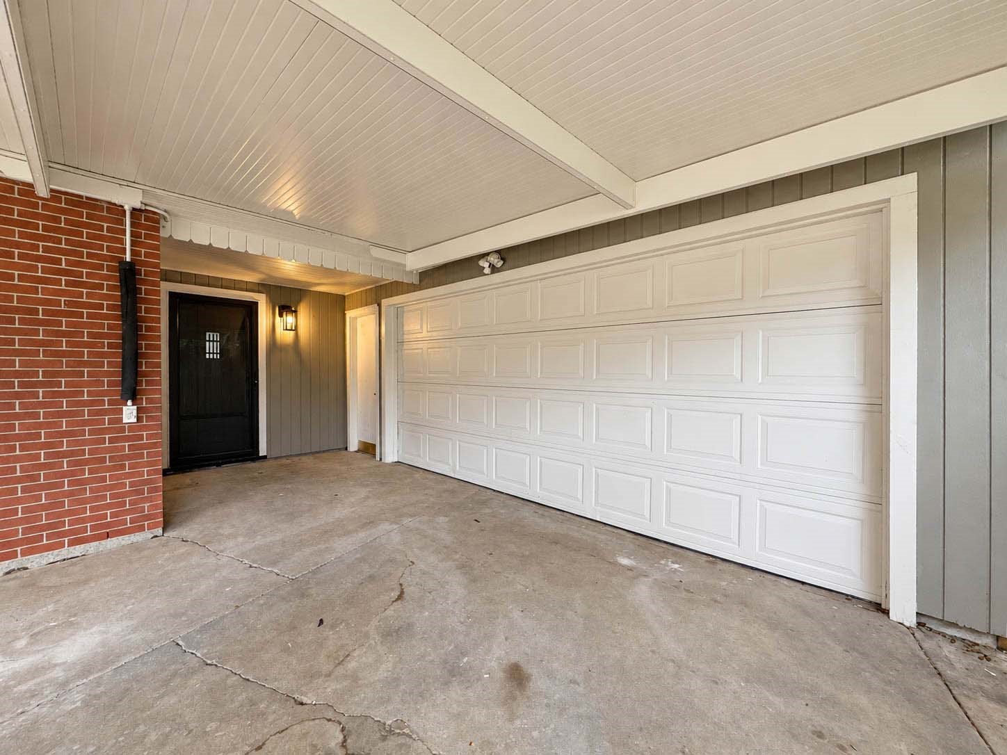 1218 Kirsten Street Property Photo 4