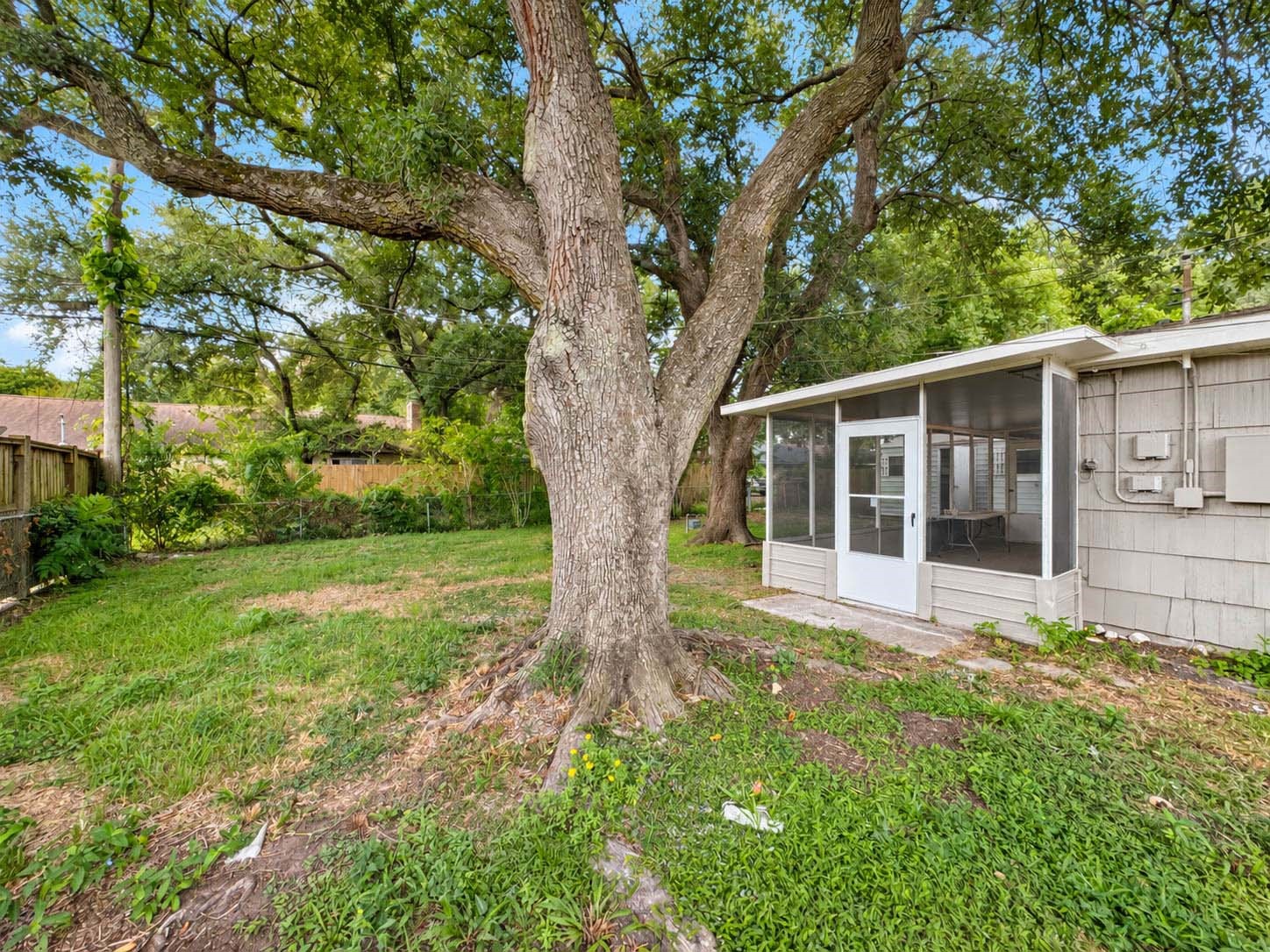 1218 Kirsten Street Property Photo 14