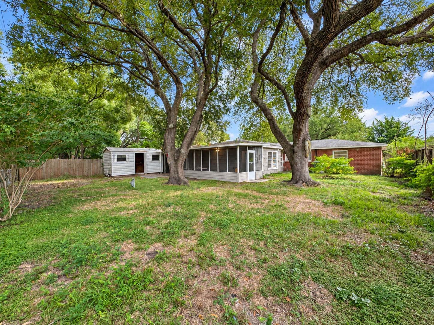 1218 Kirsten Street Property Photo 15