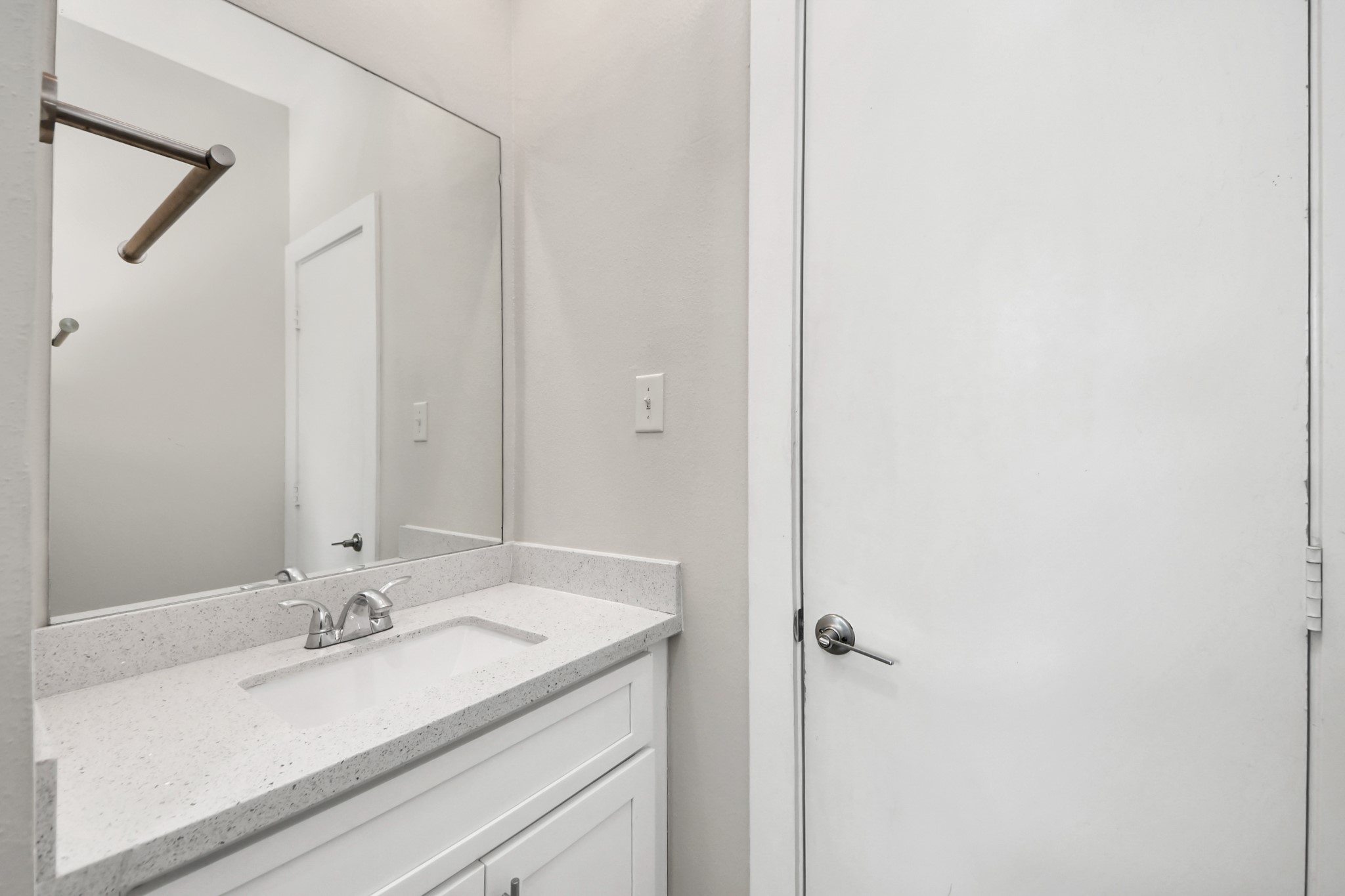 4228 Bellfort Street Property Photo 23