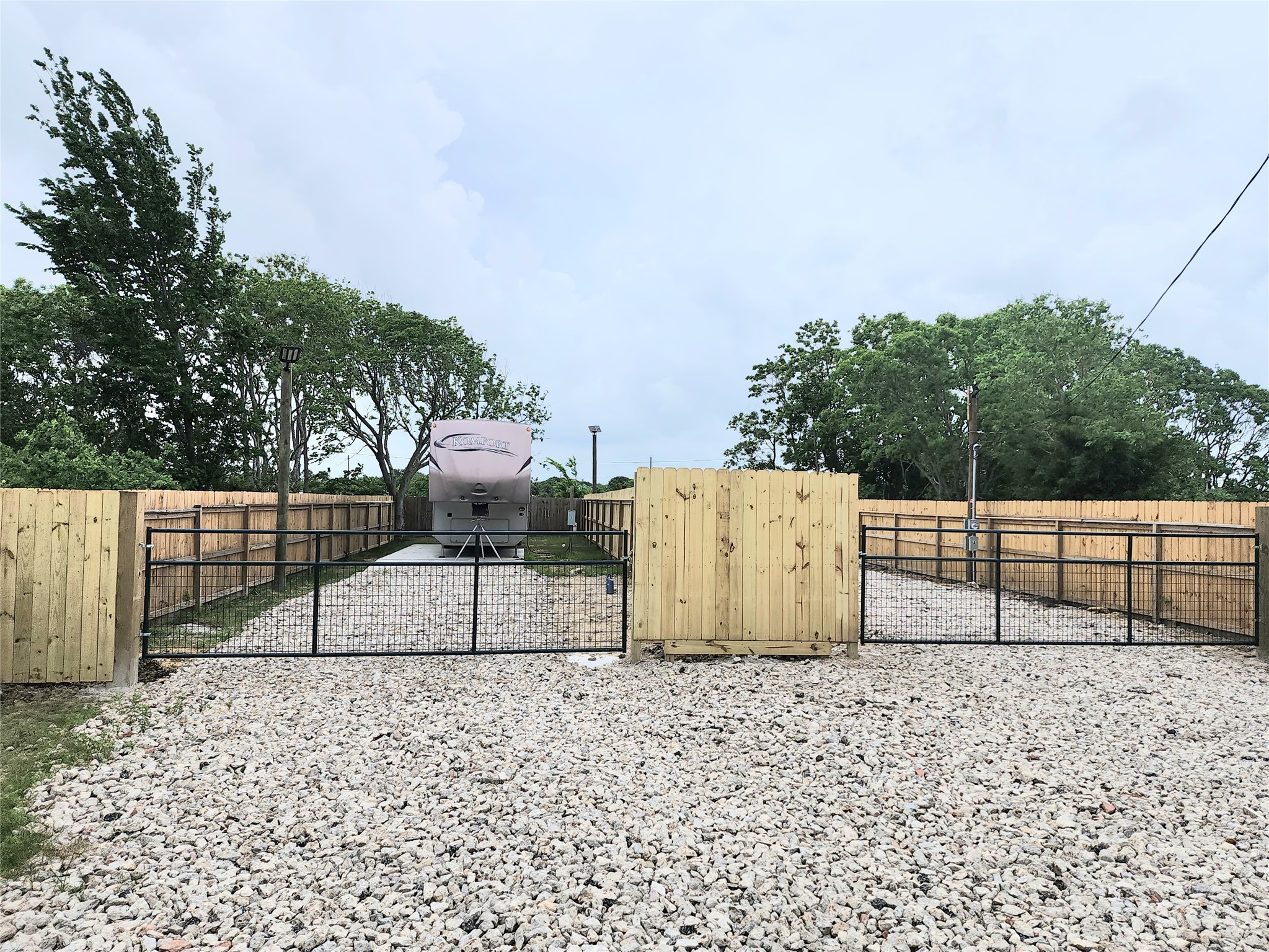 715 9th Street Property Photo 3