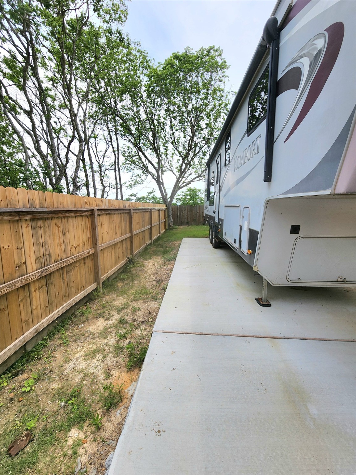 715 9th Street Property Photo 14