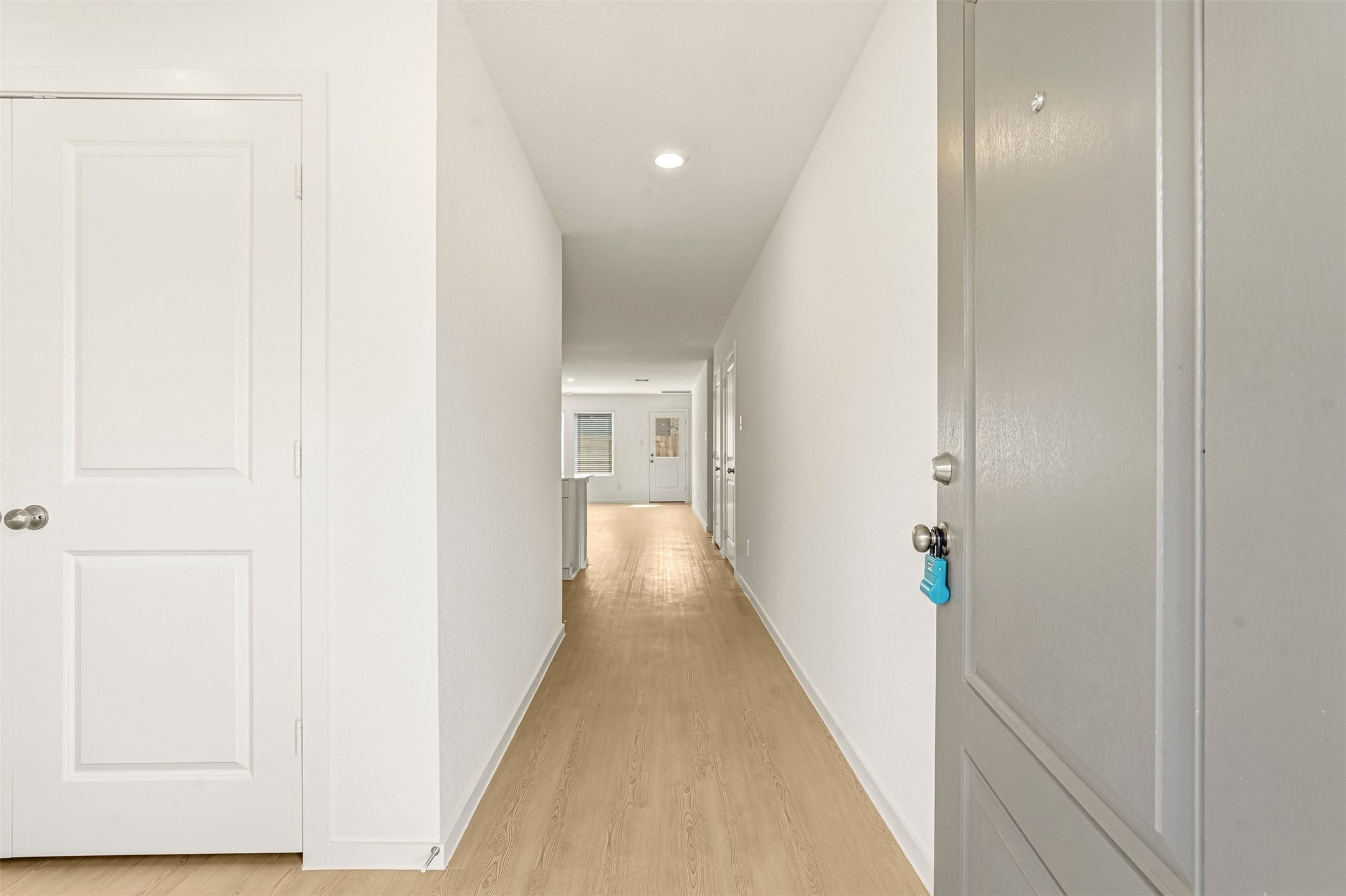 6034 Ash Willow Court Property Photo 3