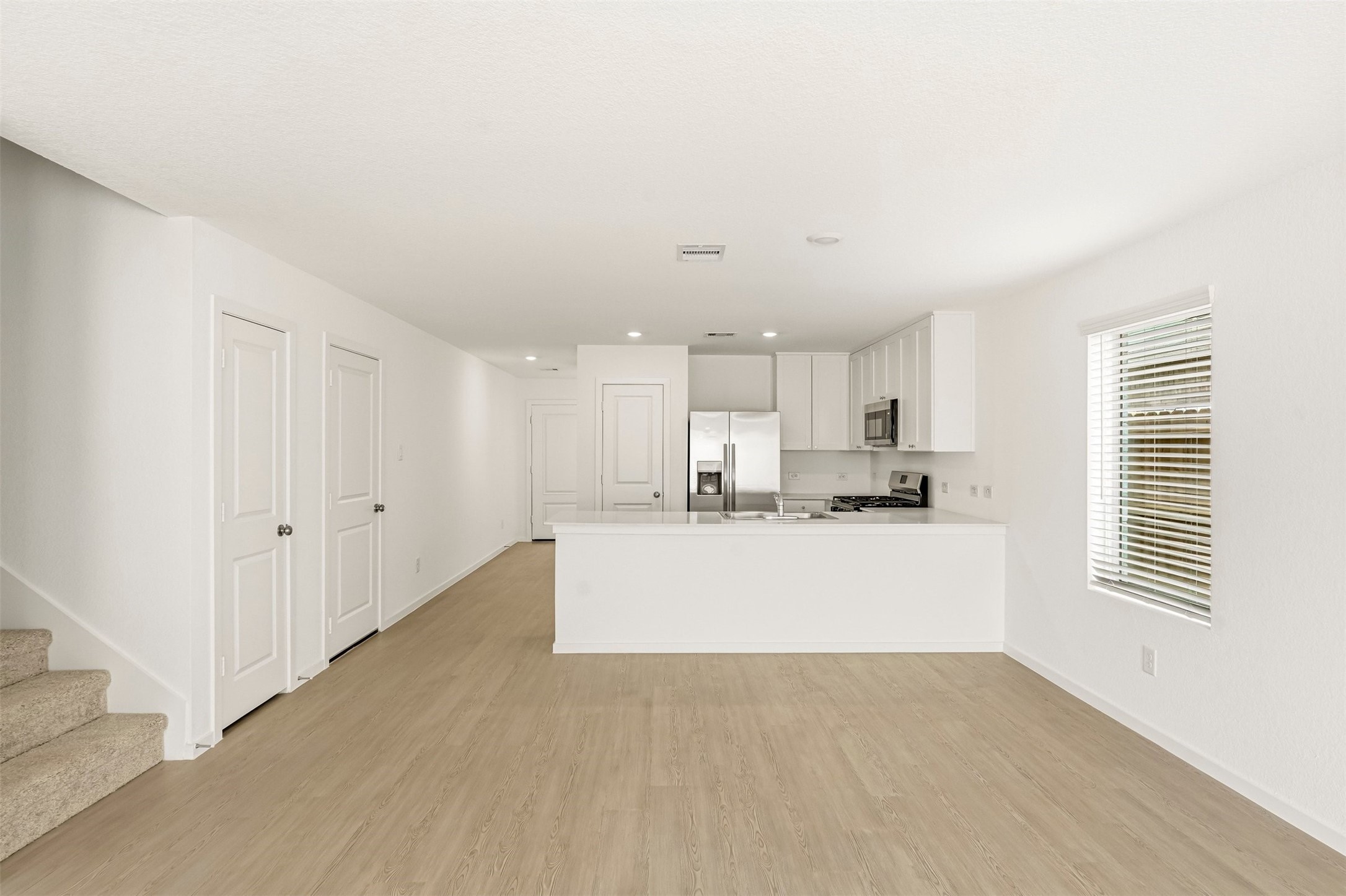 6034 Ash Willow Court Property Photo 7