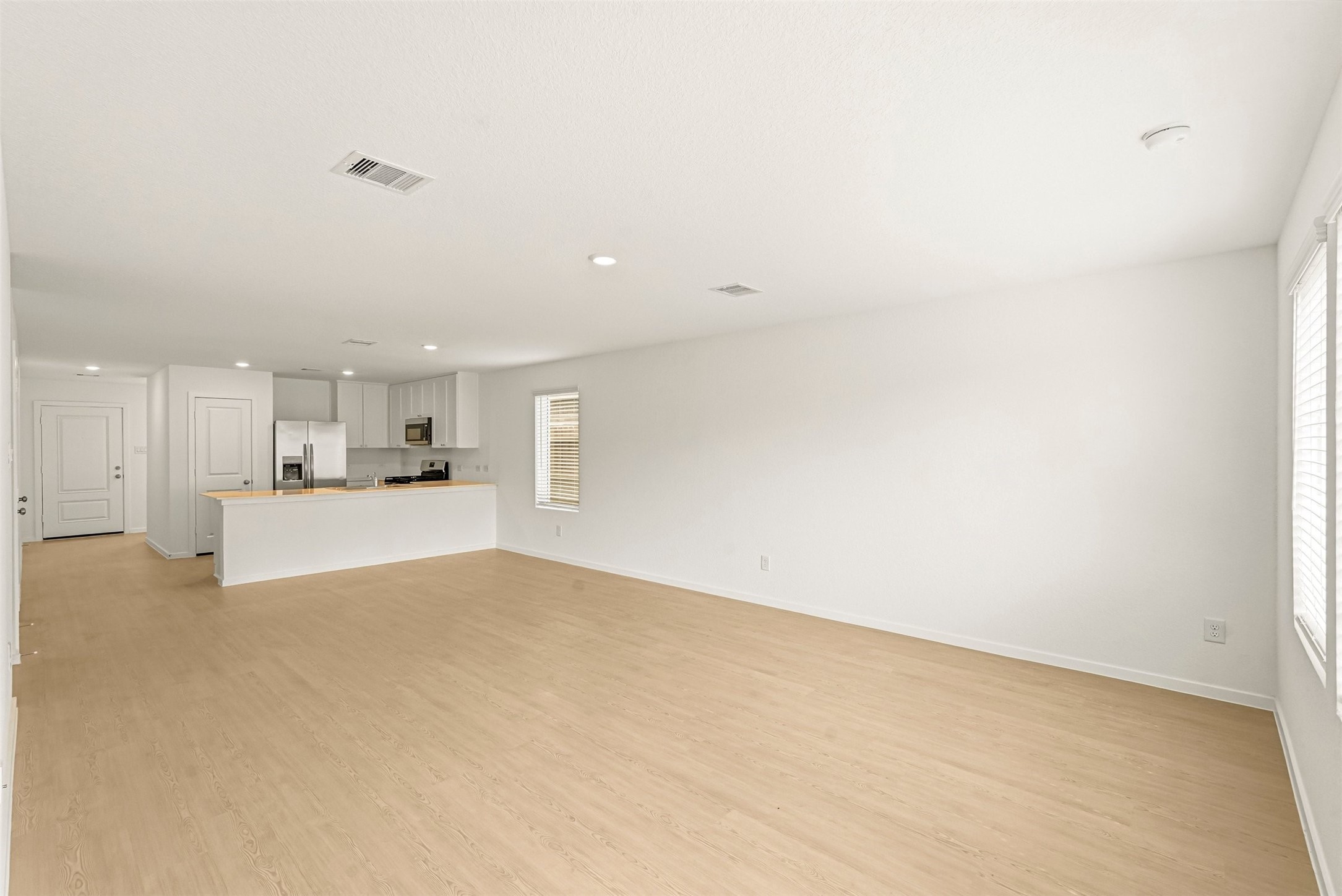 6034 Ash Willow Court Property Photo 11