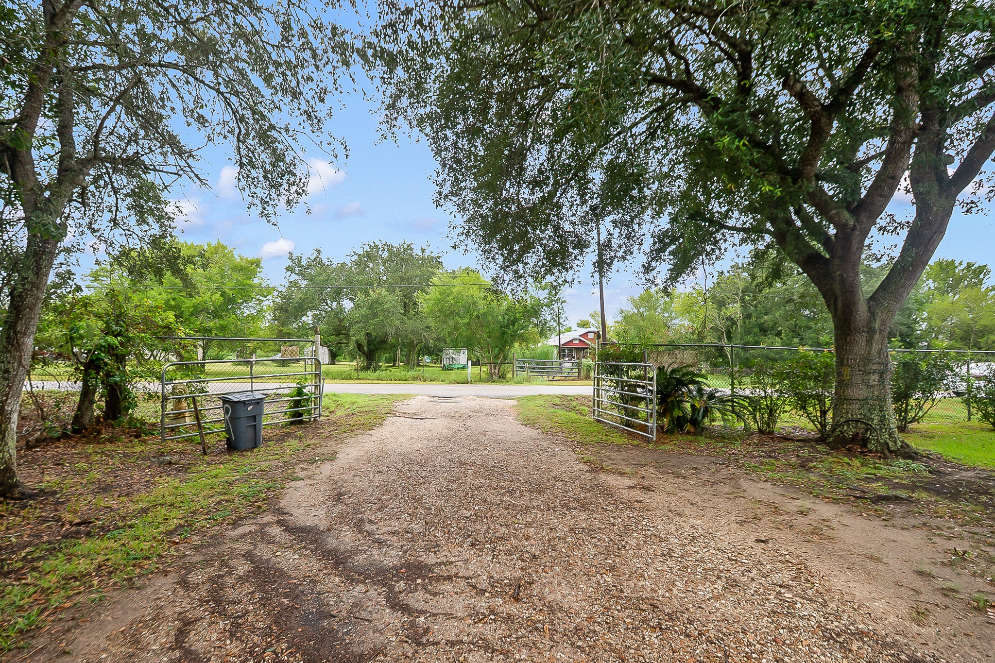 5027 Farmer Road Property Photo 7