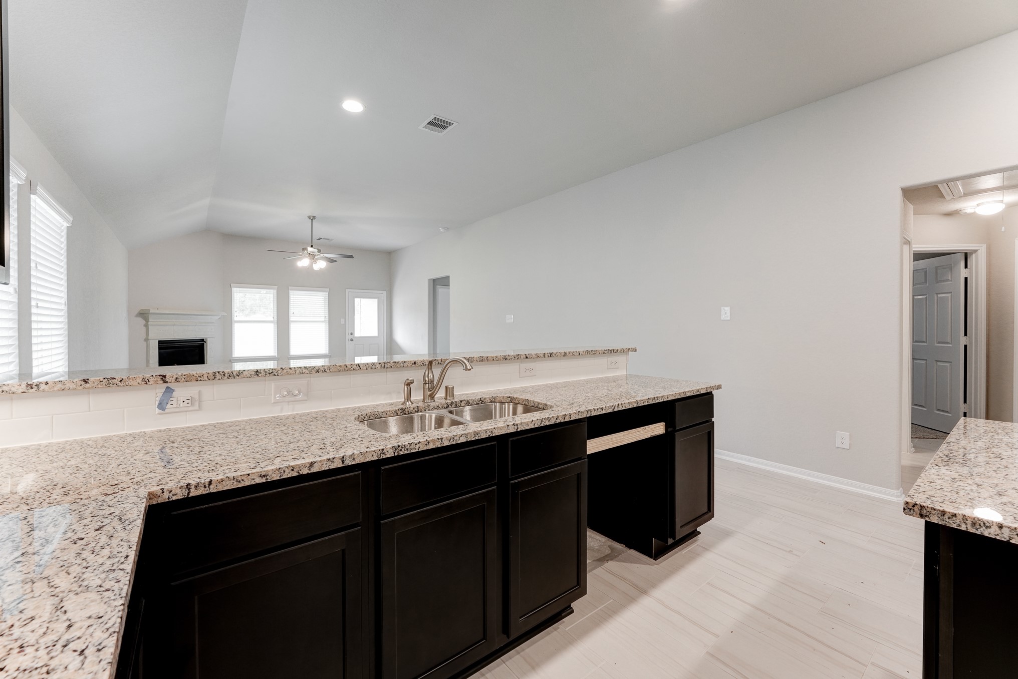 2634 Sunlit Meadow Trail Property Photo 6