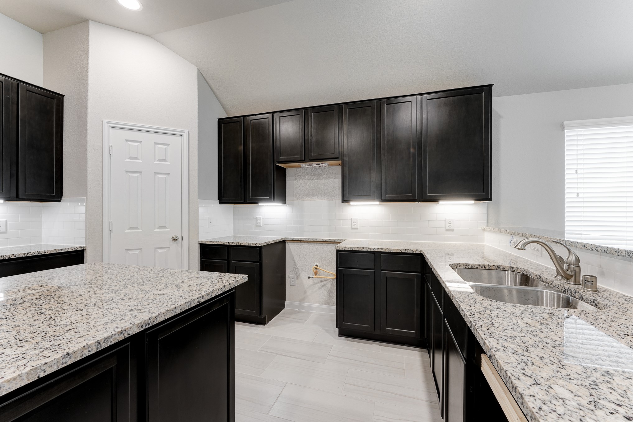 2634 Sunlit Meadow Trail Property Photo 7