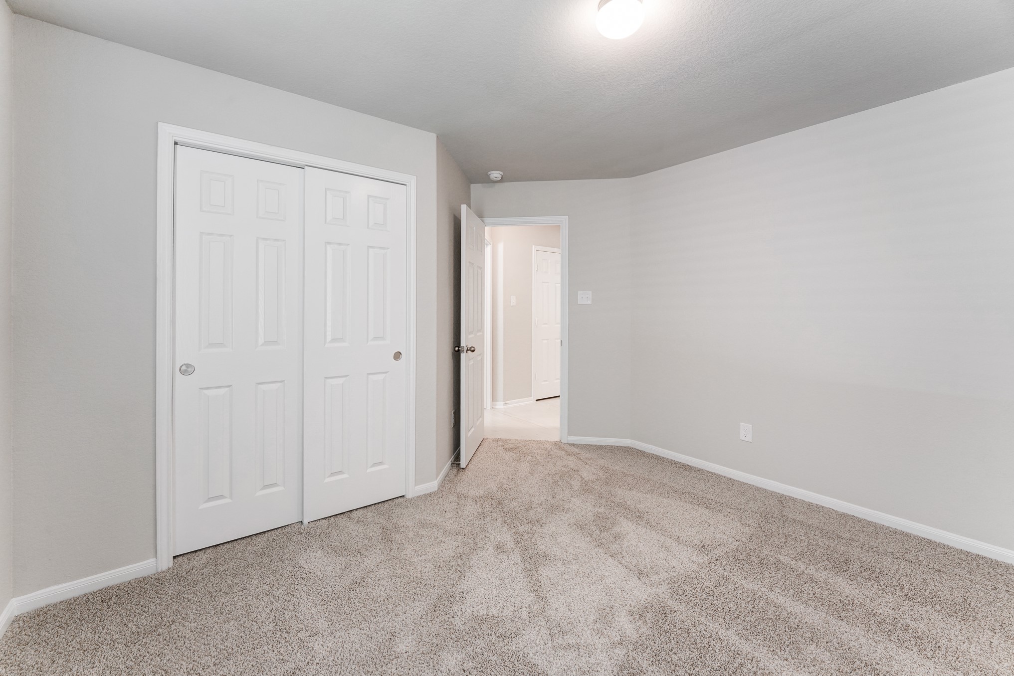 2634 Sunlit Meadow Trail Property Photo 16