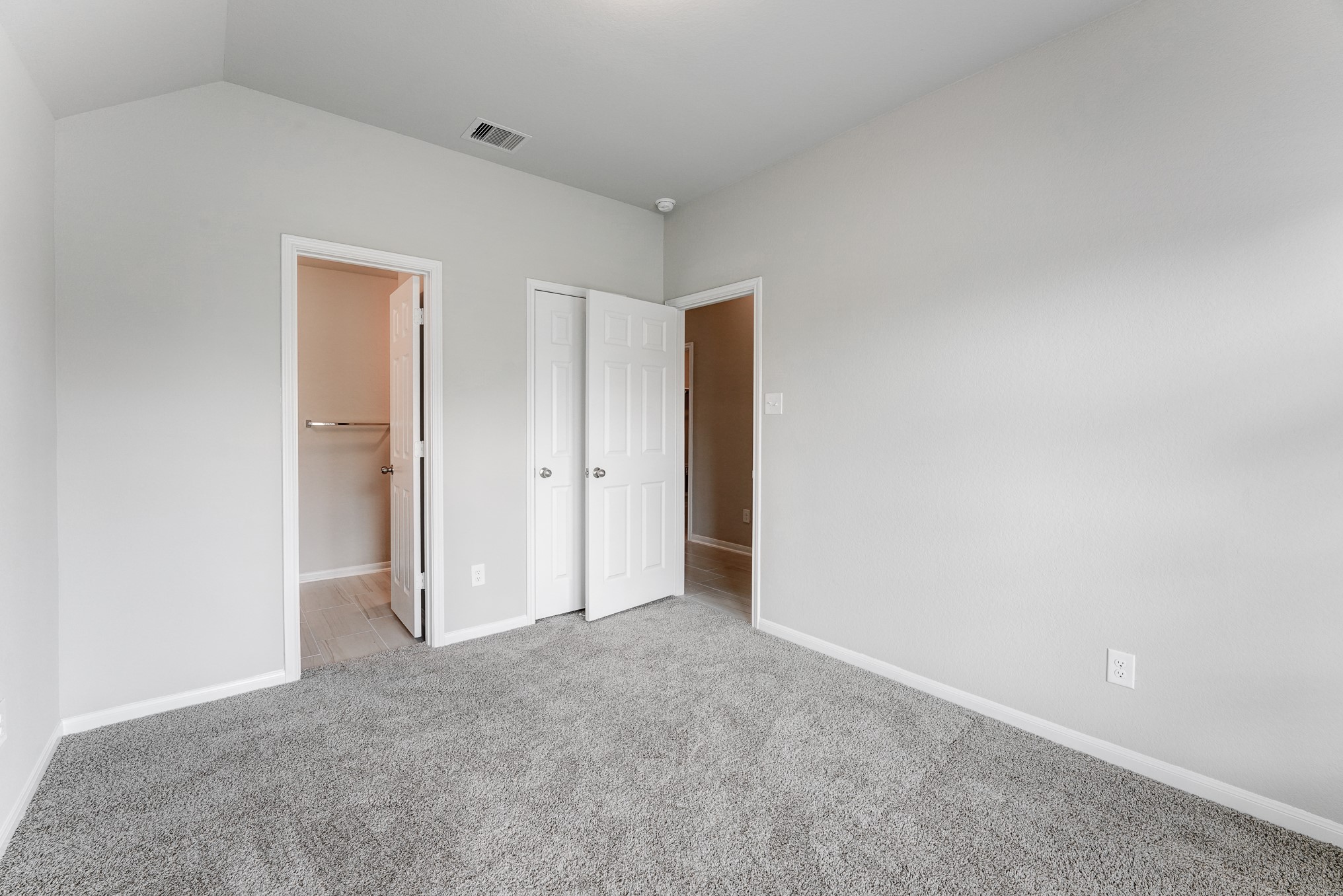 2634 Sunlit Meadow Trail Property Photo 26