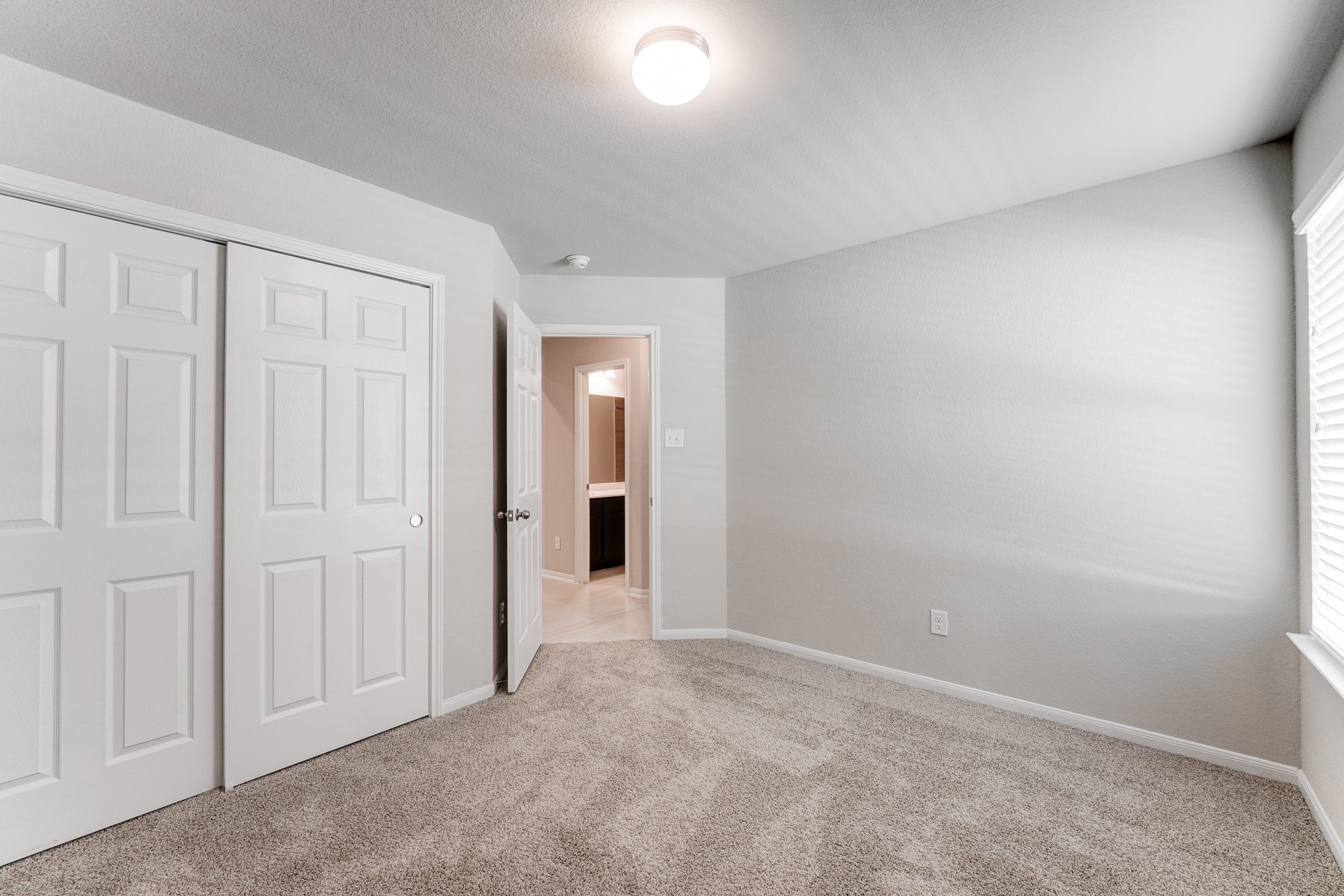 2634 Sunlit Meadow Trail Property Photo 29