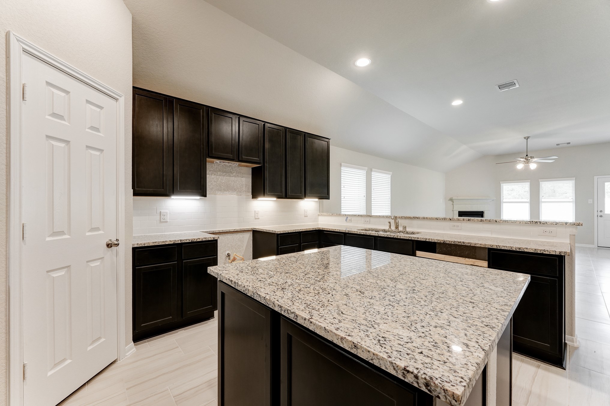 2634 Sunlit Meadow Trail Property Photo 32