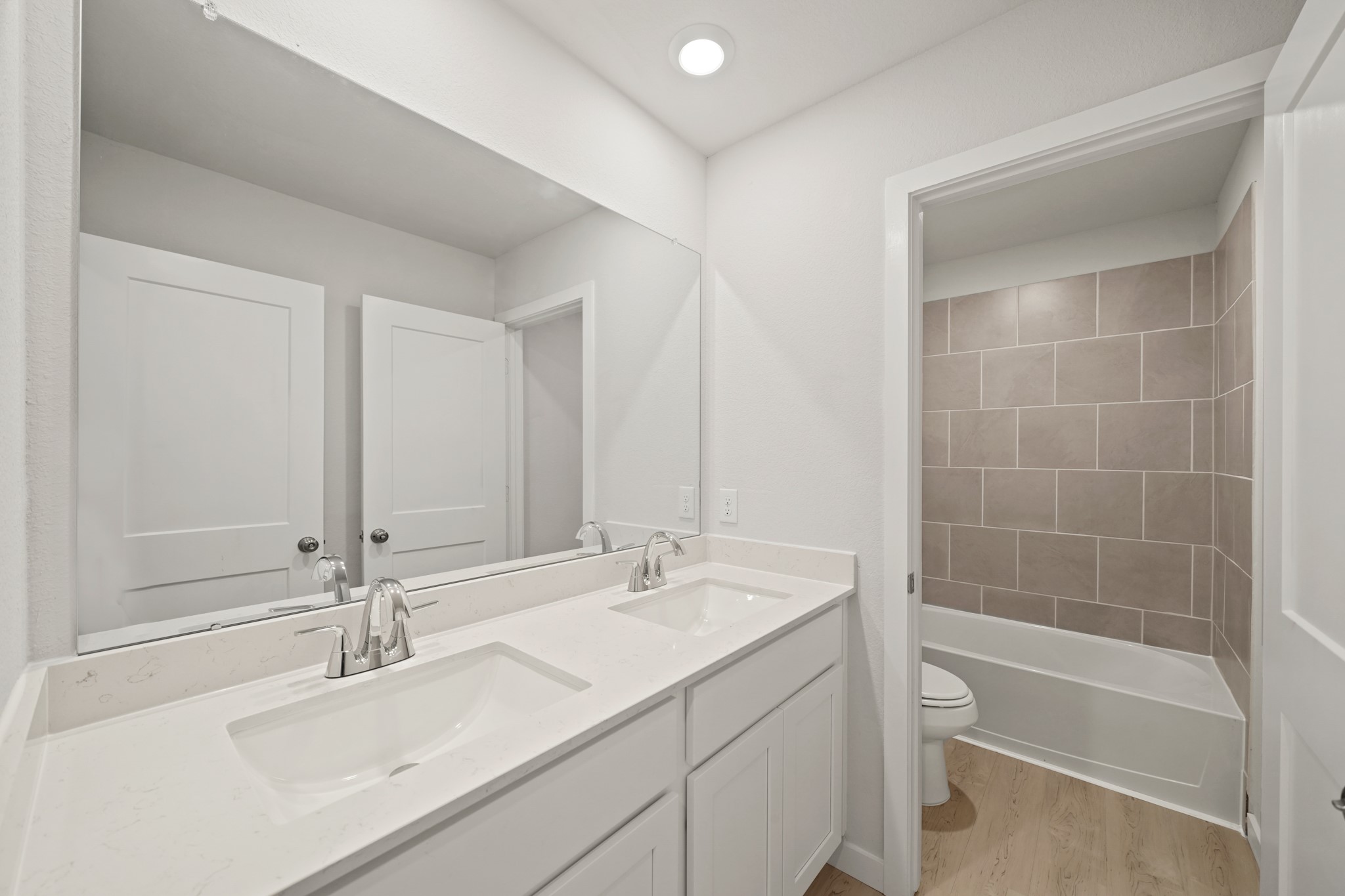 4523 Wisenbaker Way Property Photo 16