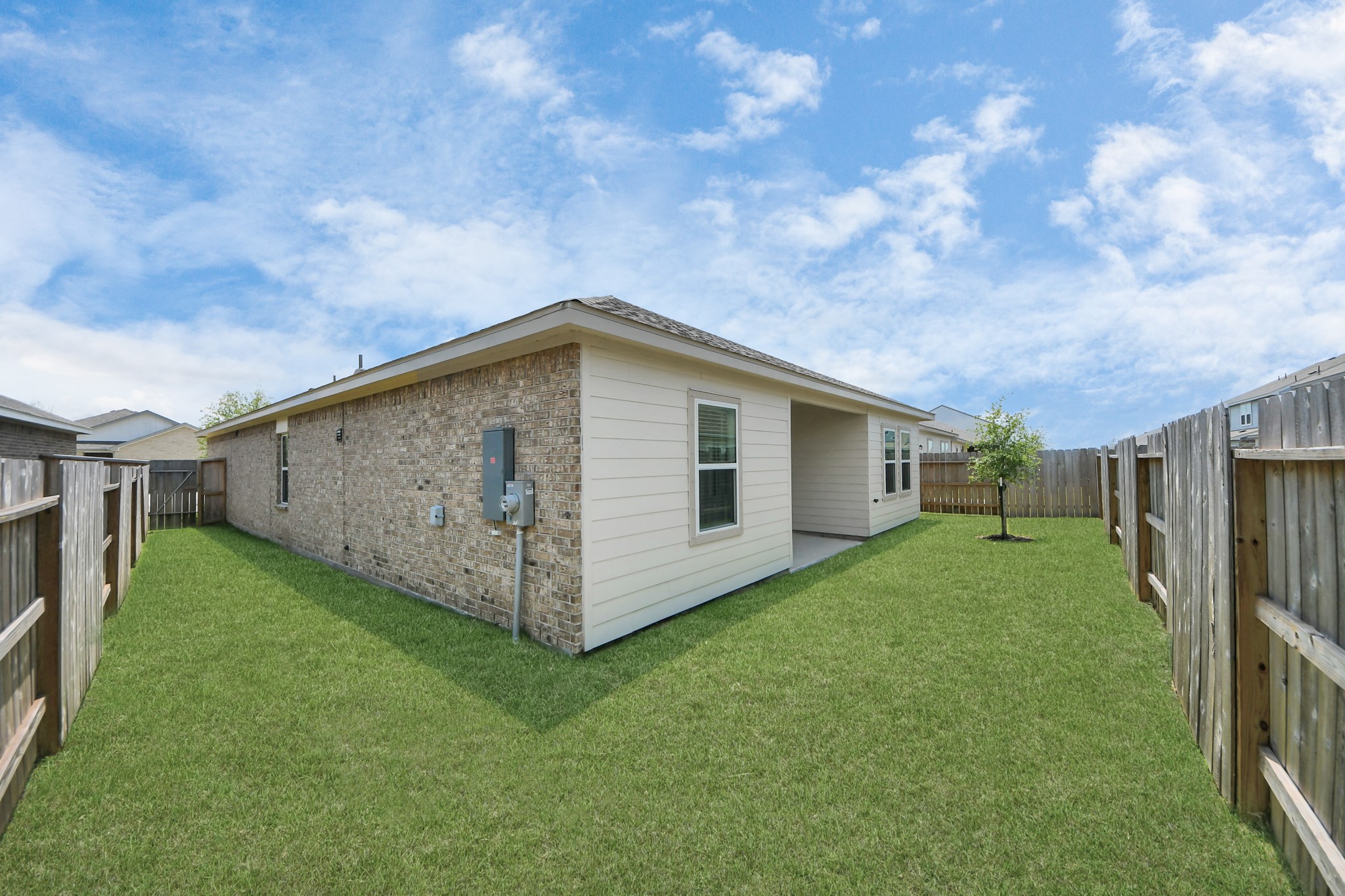 10304 Tuscan Valley Drive Property Photo 2