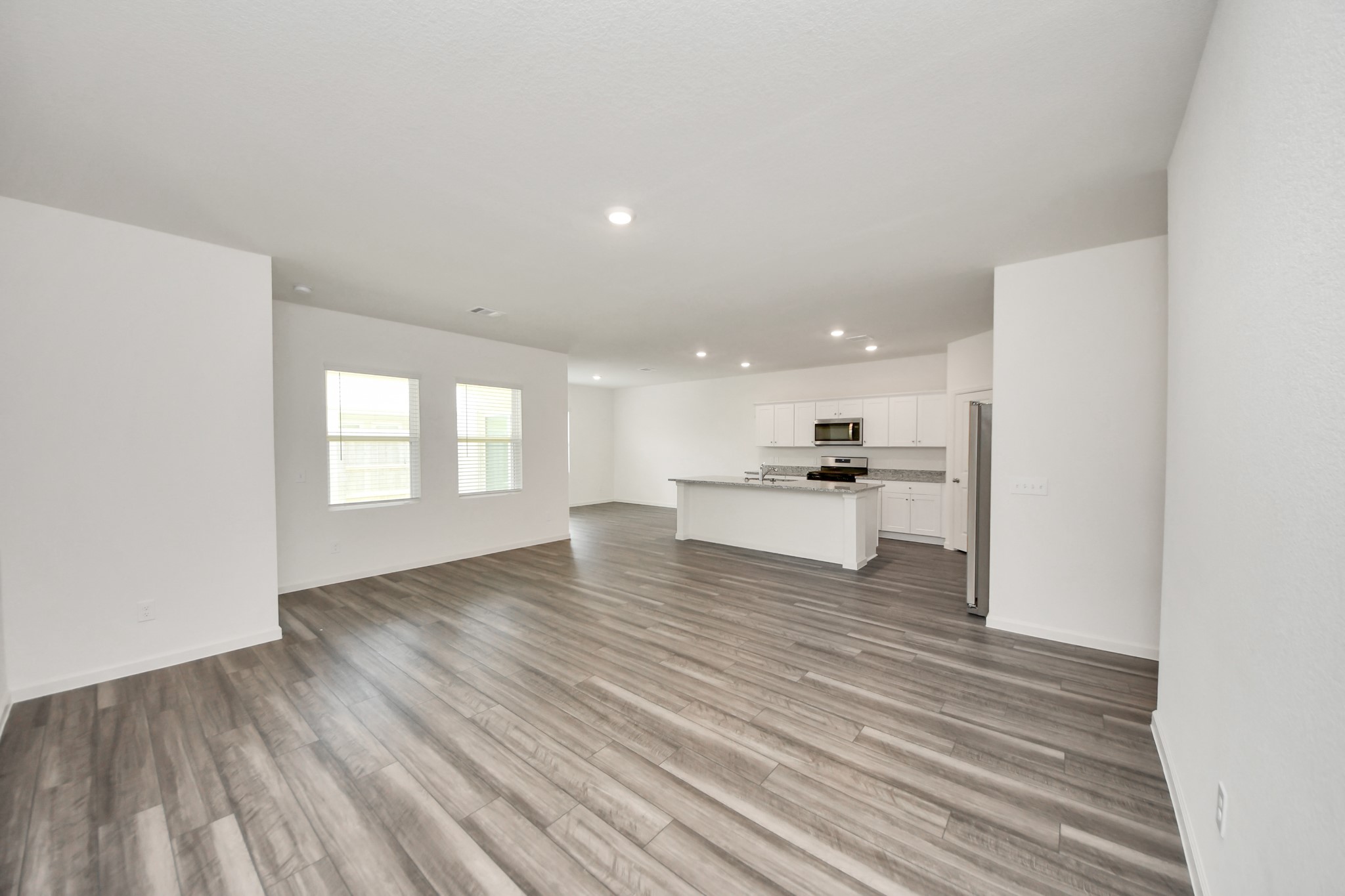 10304 Tuscan Valley Drive Property Photo 7