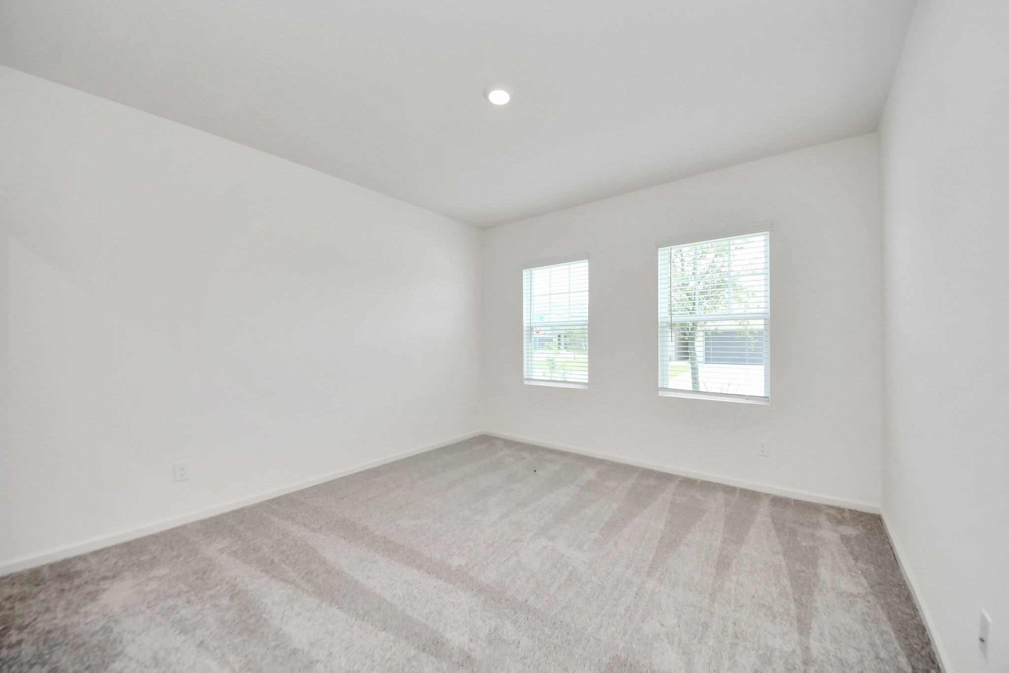 10304 Tuscan Valley Drive Property Photo 15