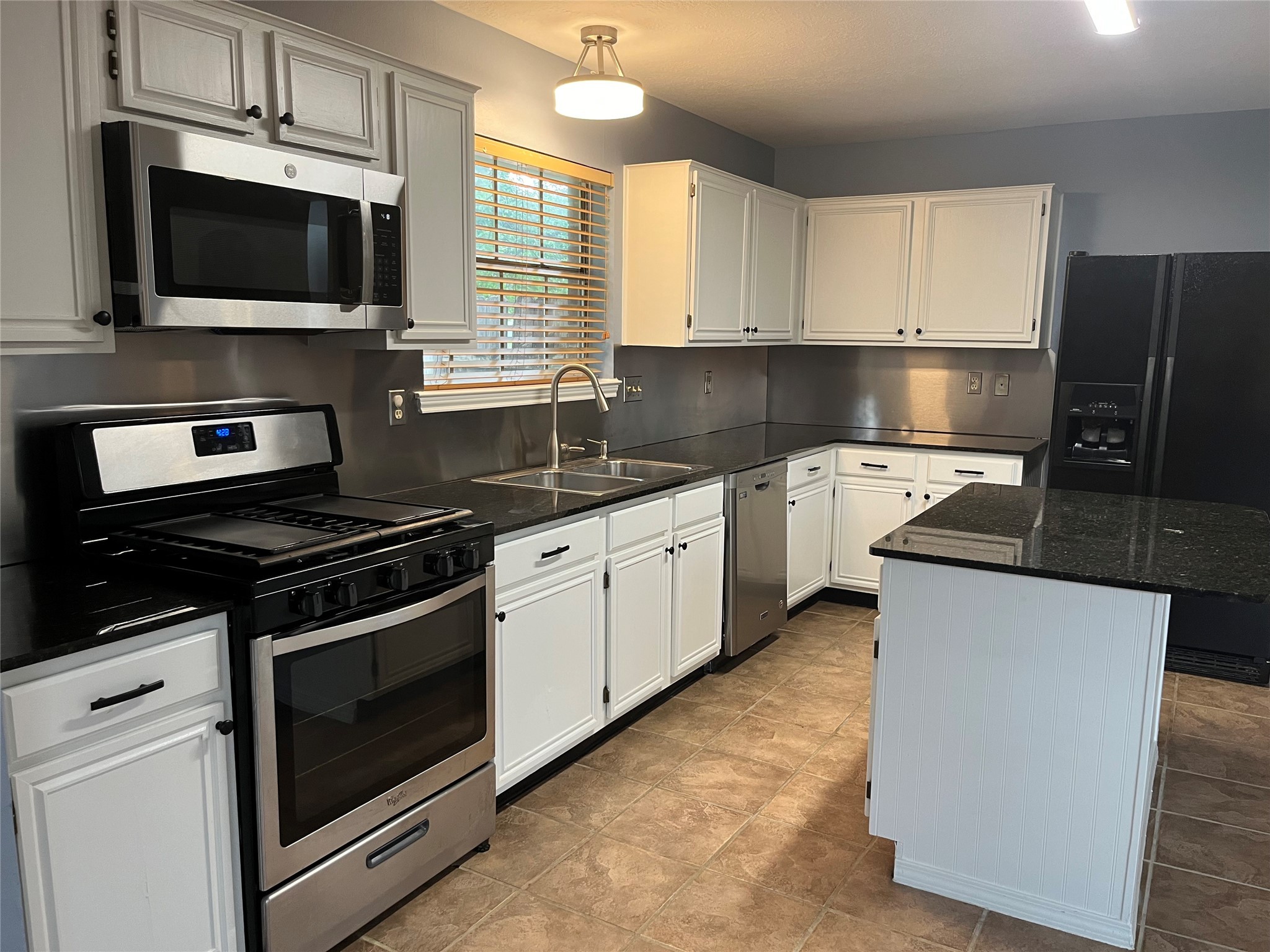 11302 Meadowchase Drive Property Photo 4
