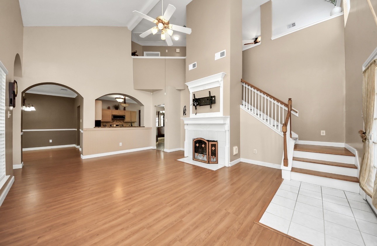 15902 Timber Run Drive Property Photo 2