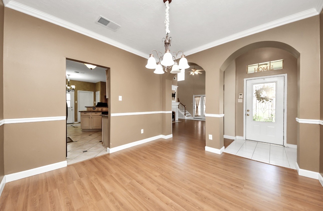 15902 Timber Run Drive Property Photo 3