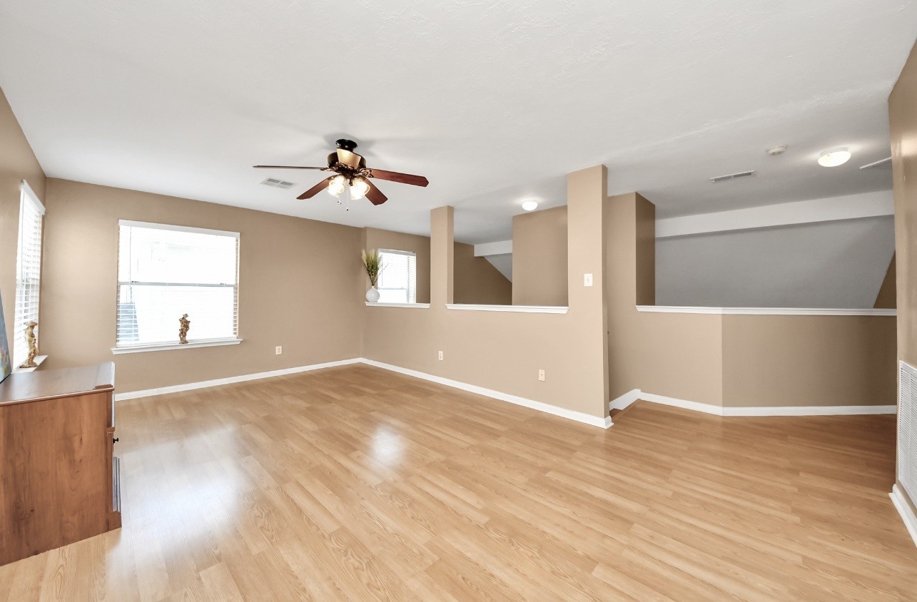 15902 Timber Run Drive Property Photo 6
