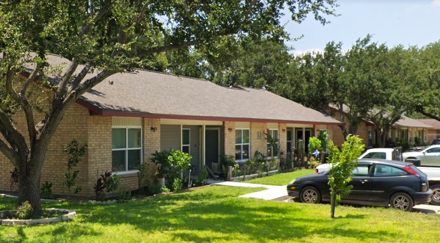 901 N Lamar Property Photo 3