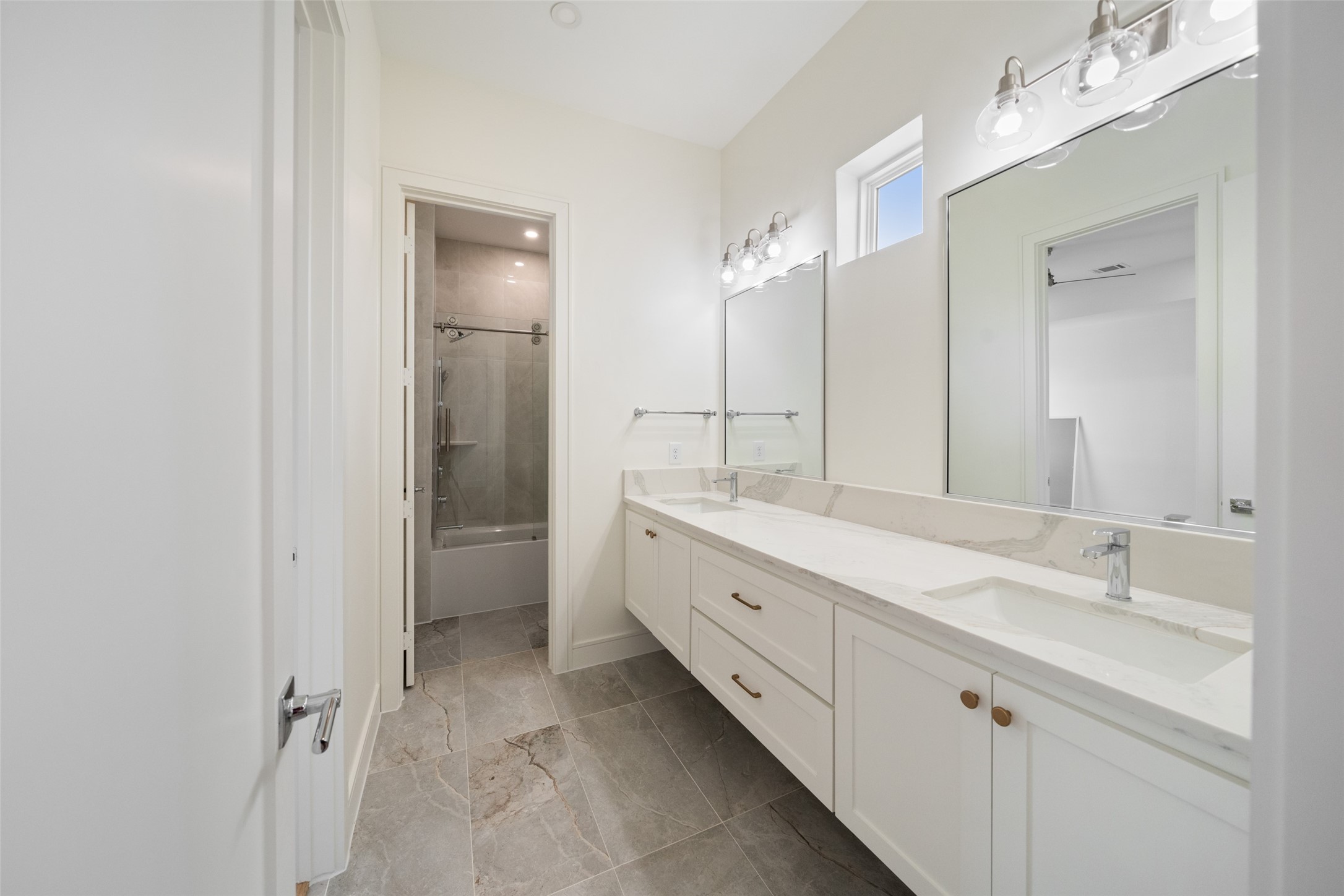 4208 Driscoll Street Property Photo 17