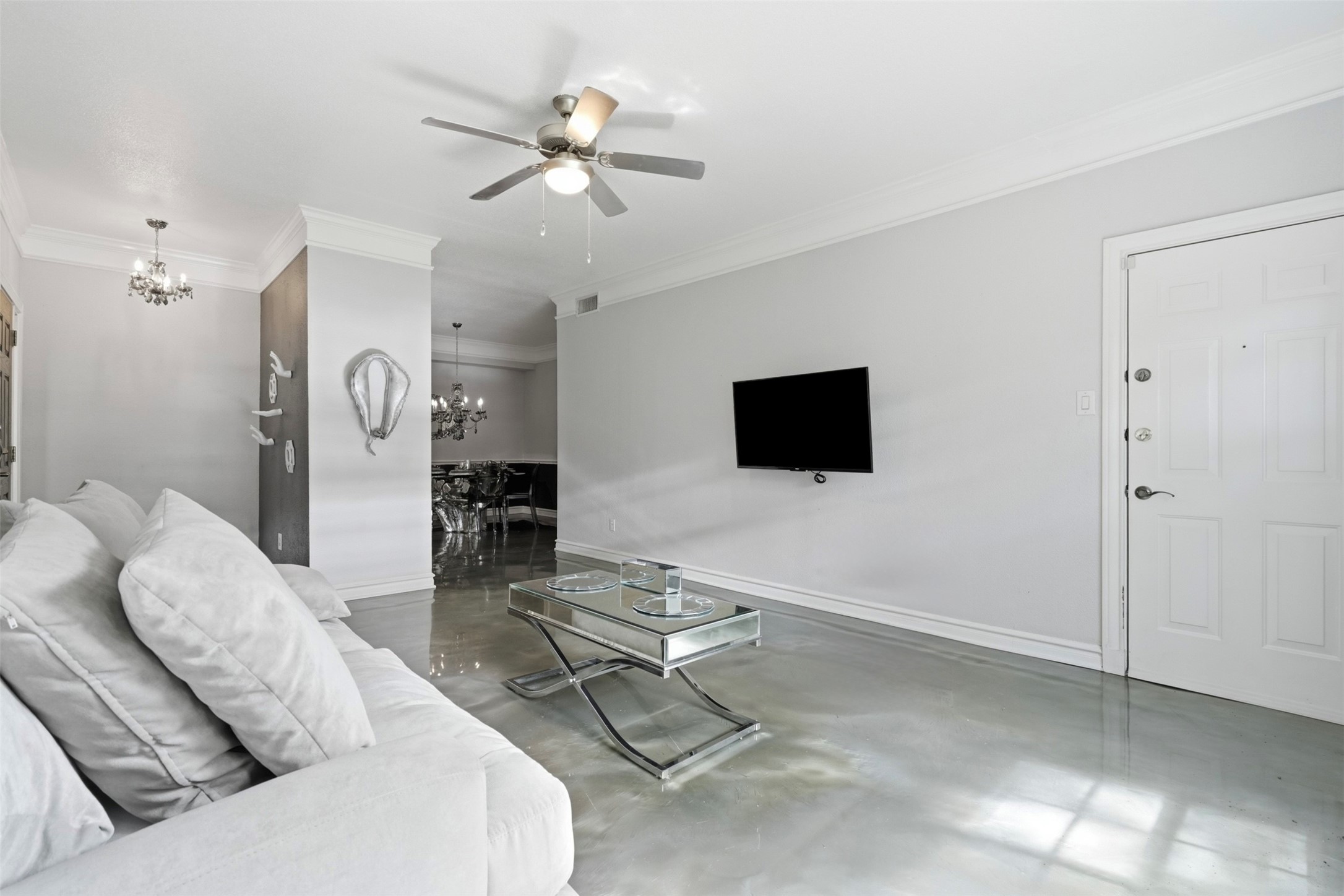 2700 Revere Street 121 Property Photo 5
