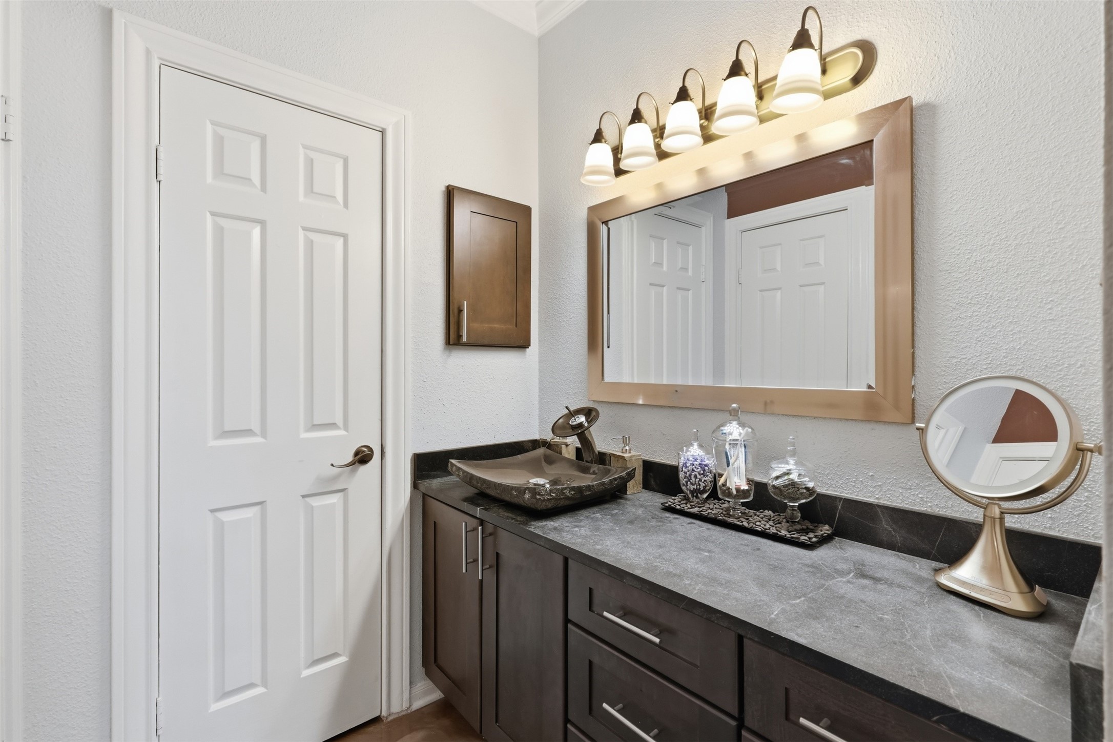 2700 Revere Street 121 Property Photo 16
