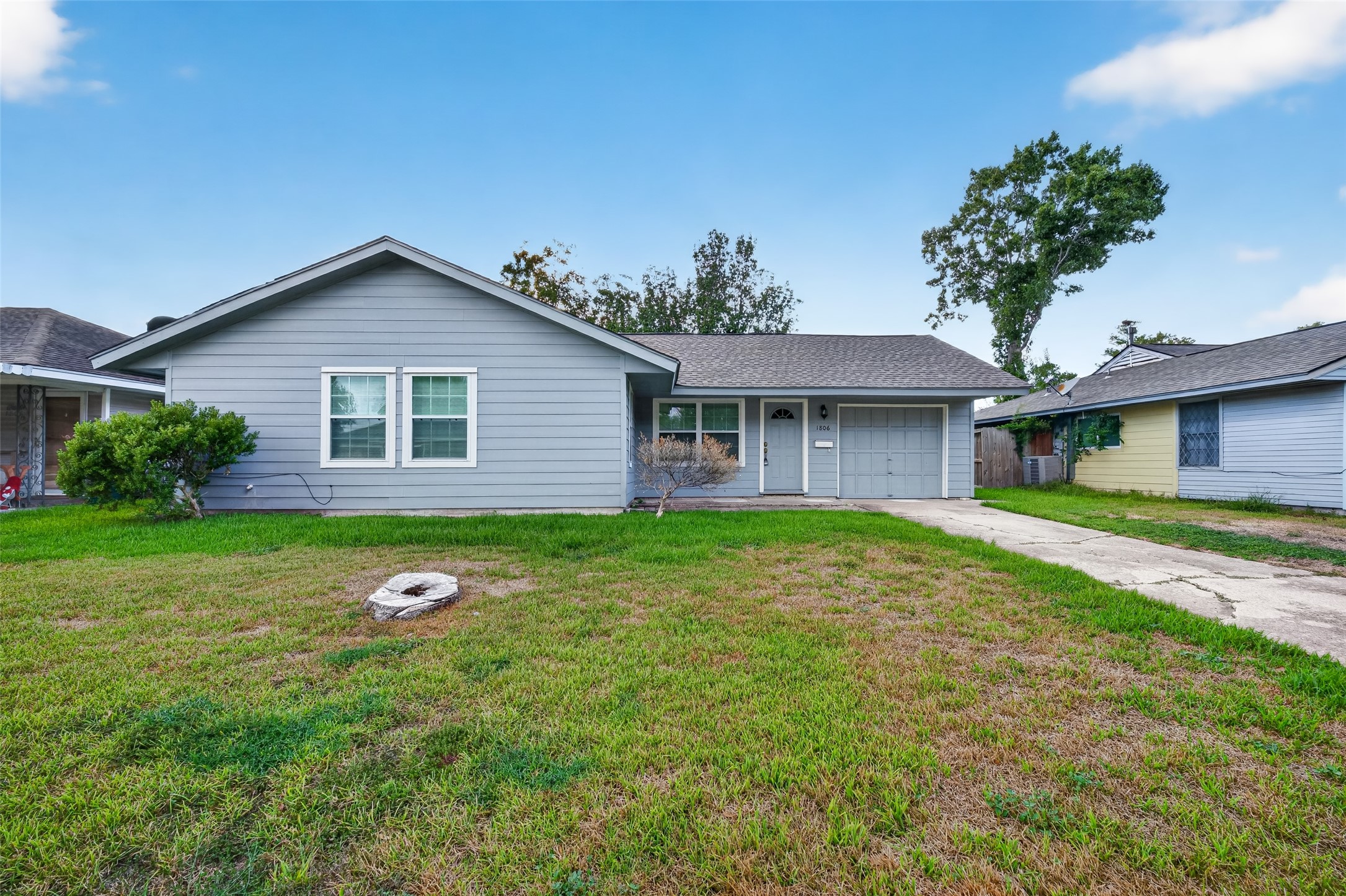 1806 Thelma Lane Property Photo 1