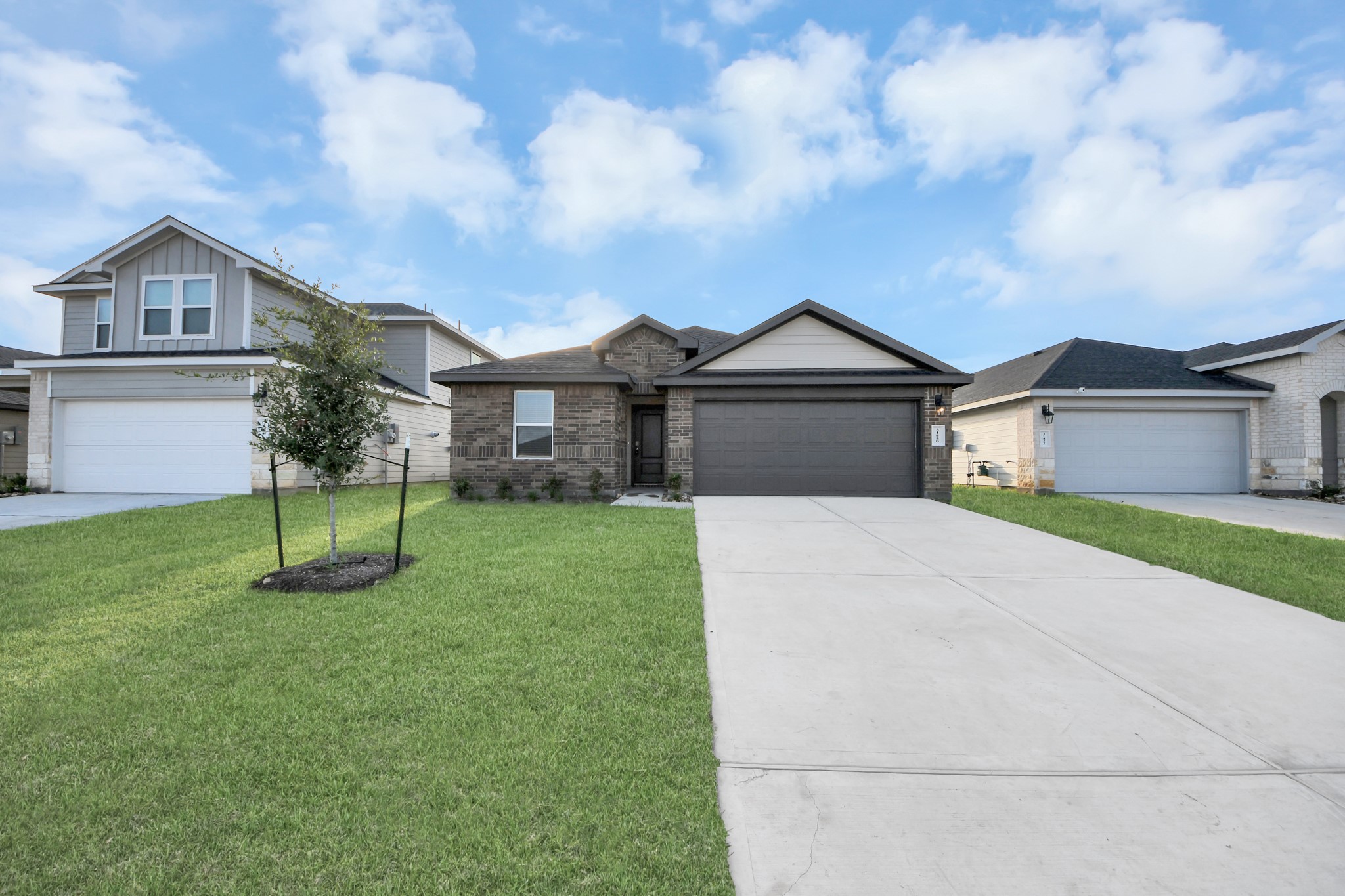 31426 Harp Ridge Drive Property Photo 4