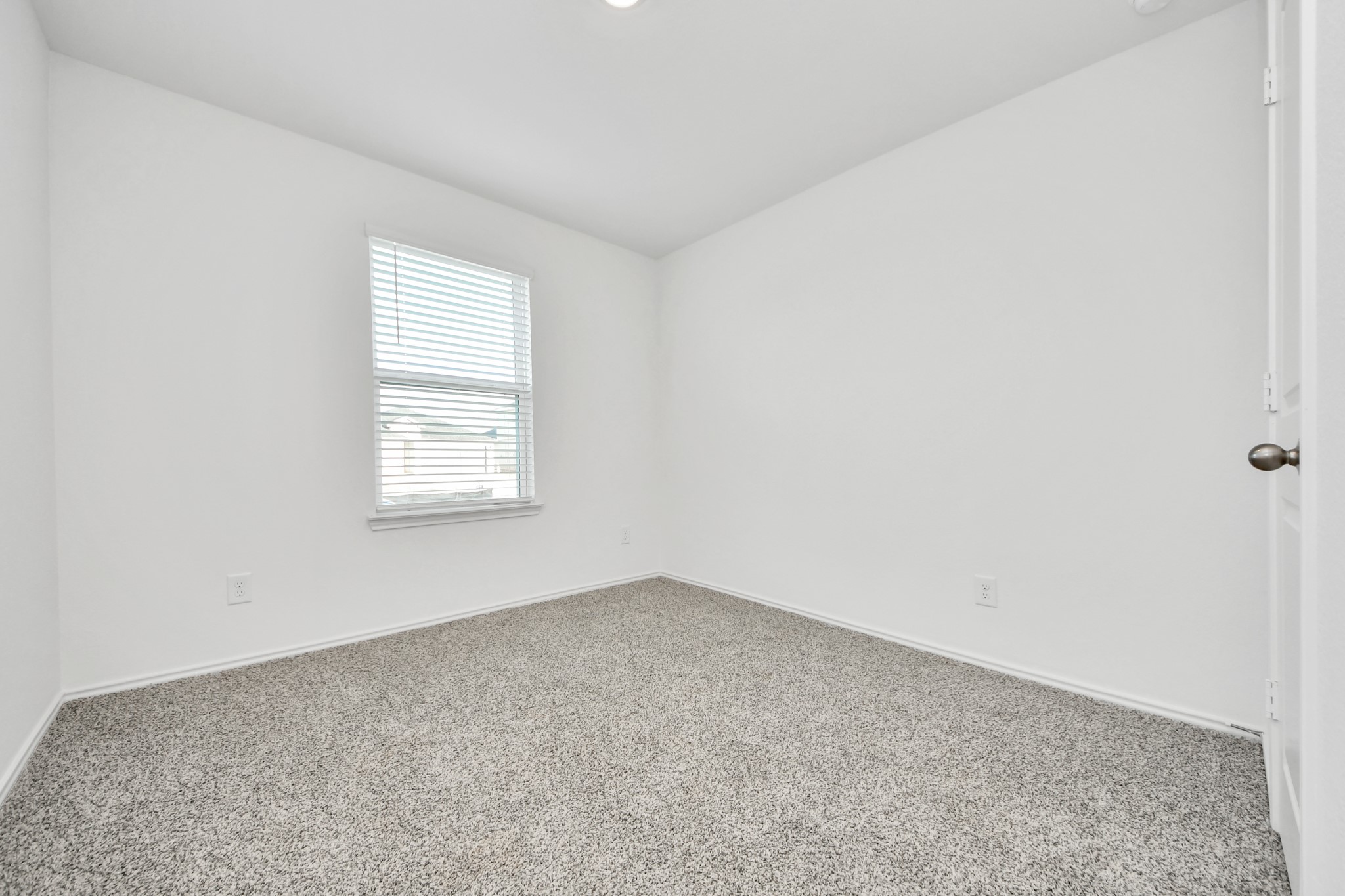 31426 Harp Ridge Drive Property Photo 9