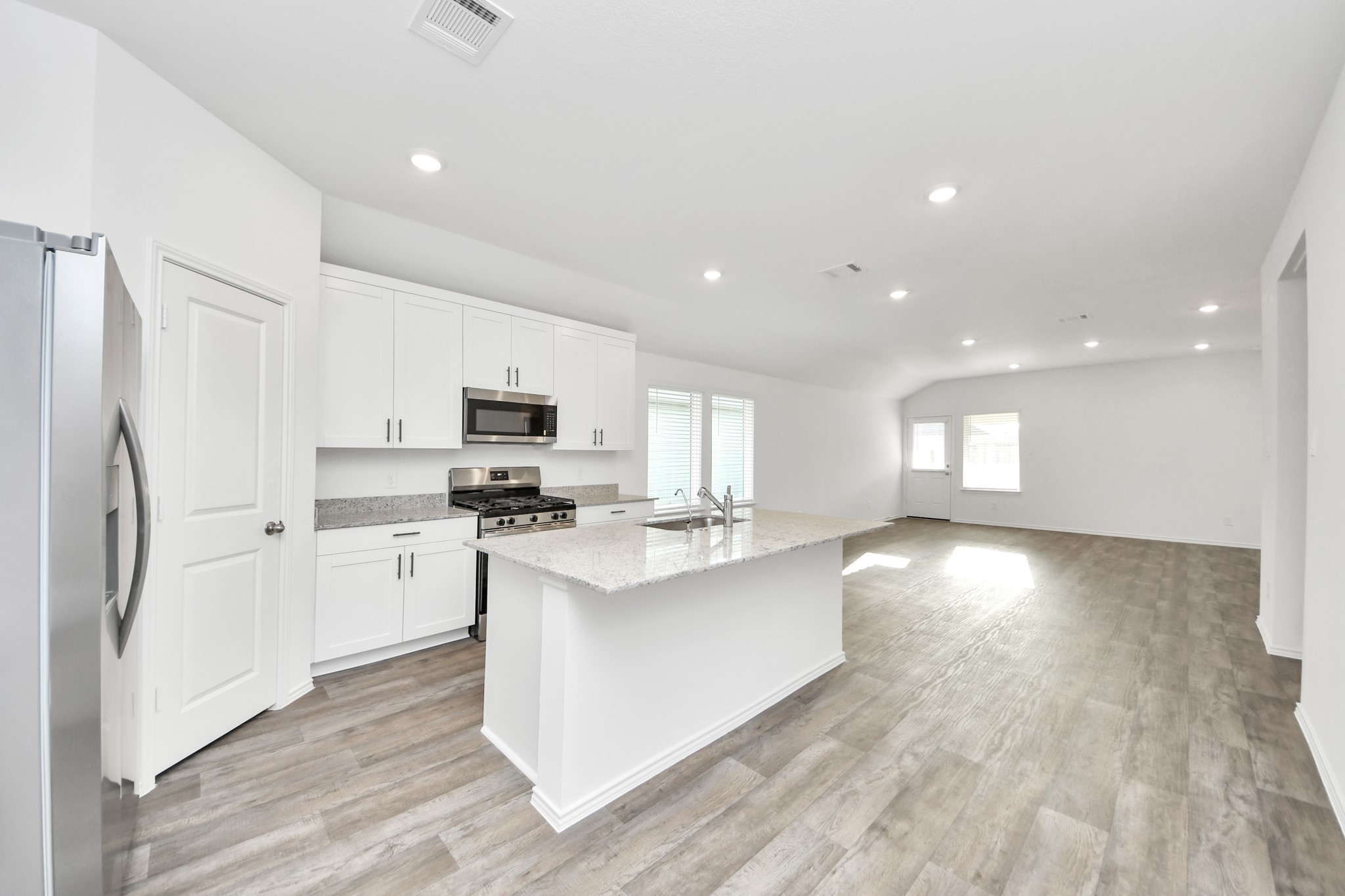 31426 Harp Ridge Drive Property Photo 10