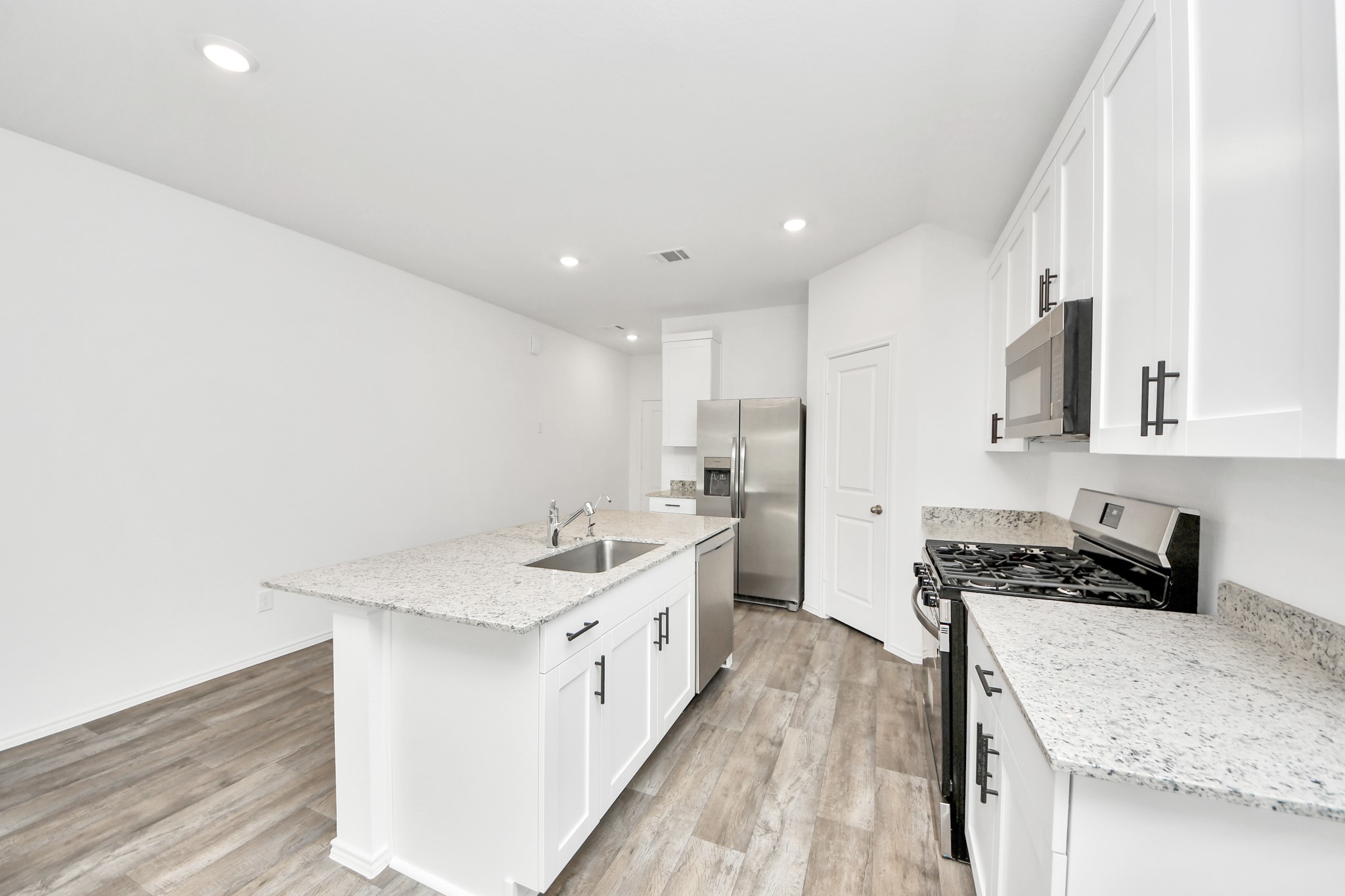 31426 Harp Ridge Drive Property Photo 13
