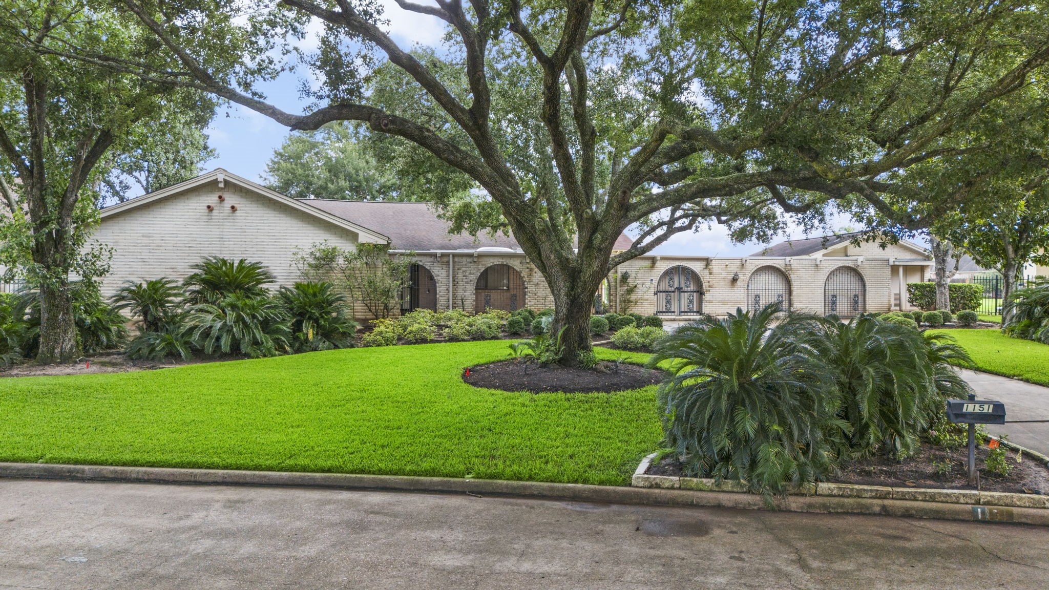 1151 Sugar Creek Boulevard Property Photo