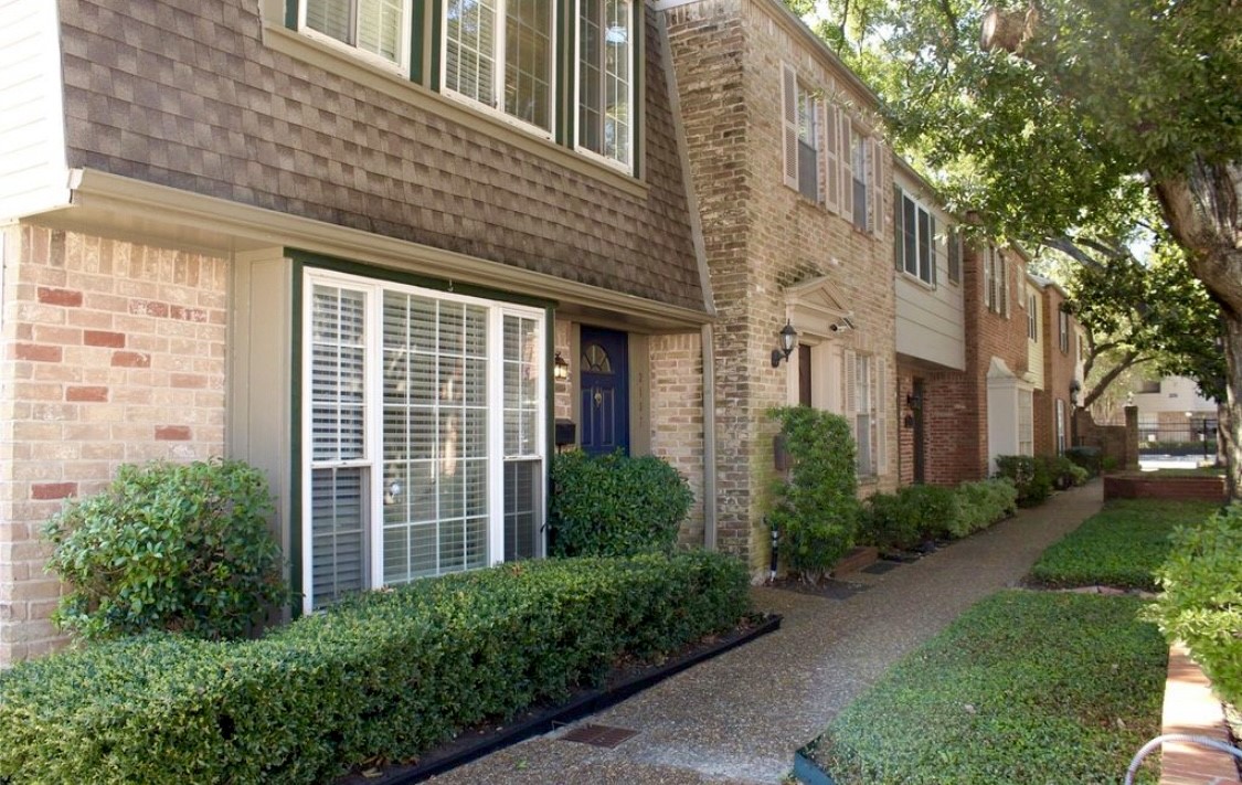 2137 Winrock Boulevard 26 Property Photo 2