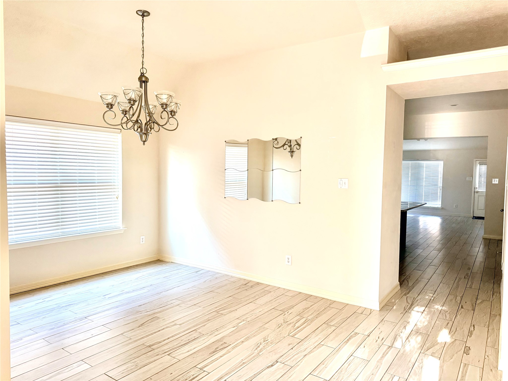 10823 Coral Garden Lane Property Photo 5
