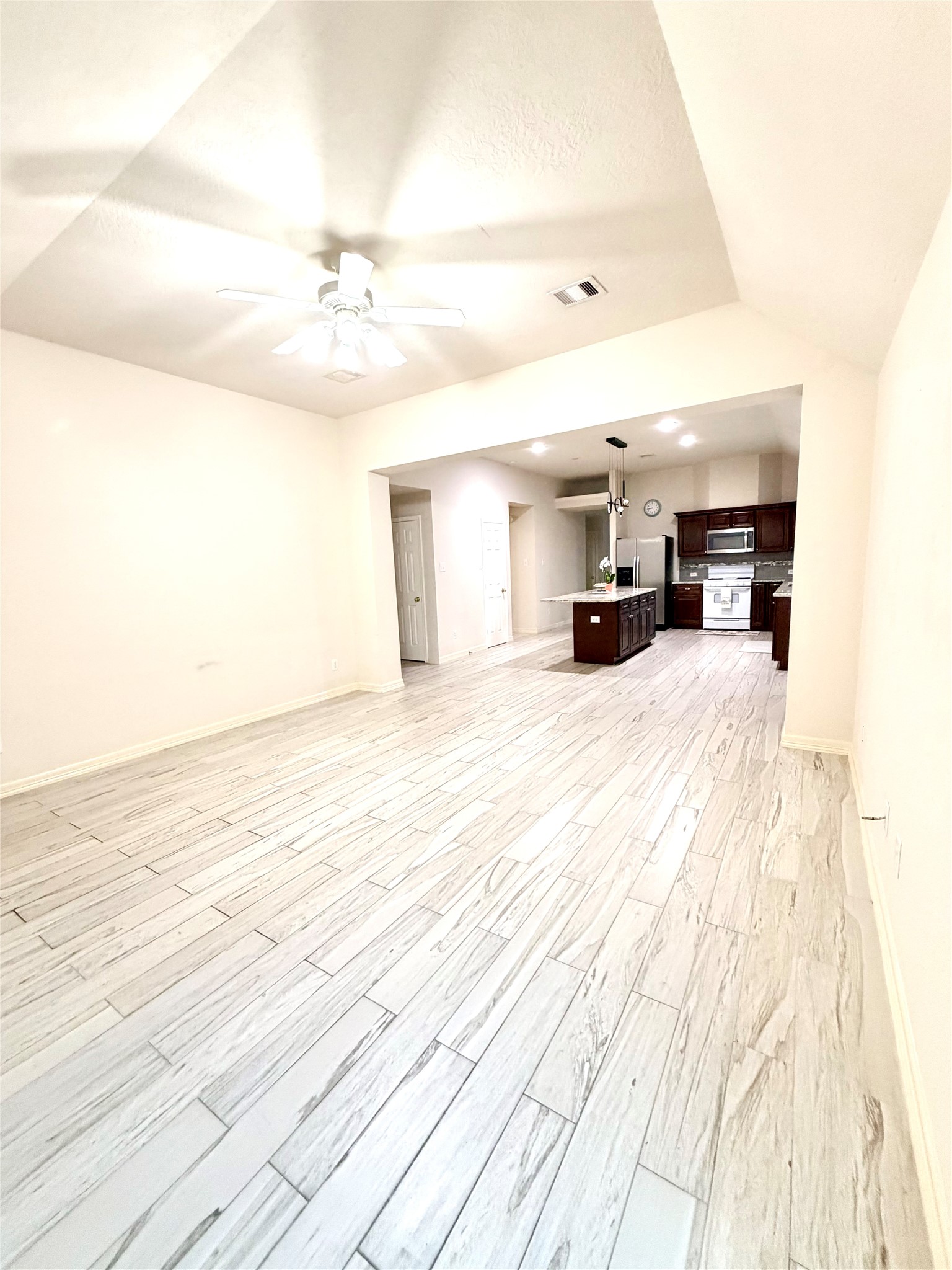 10823 Coral Garden Lane Property Photo 27