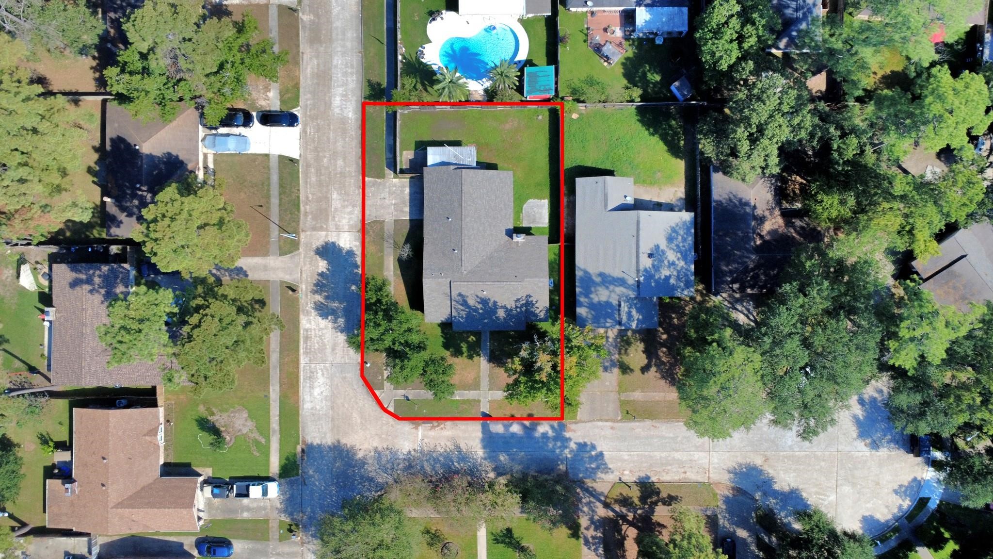7303 Foxwick Lane Property Photo 2