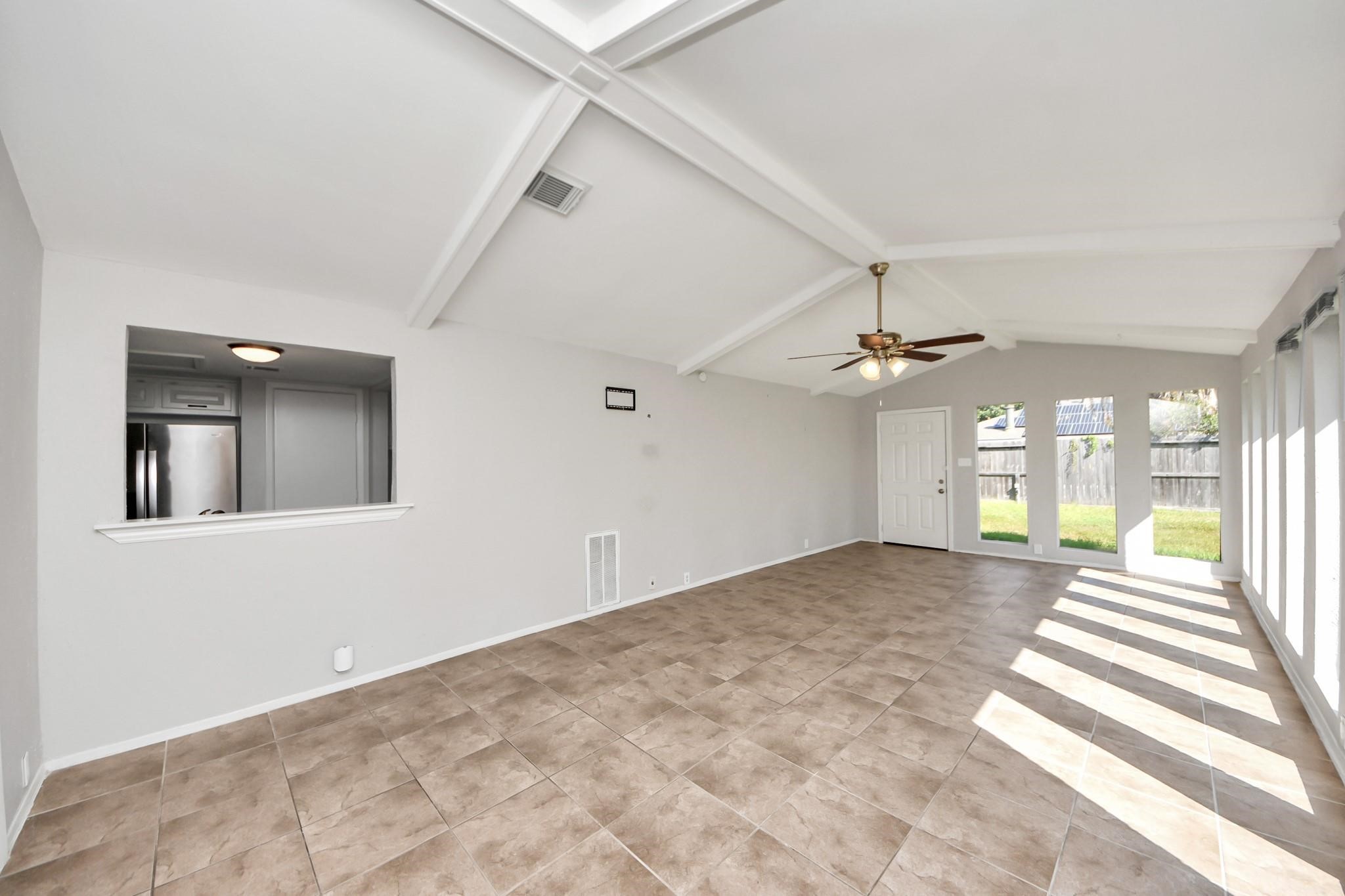 7303 Foxwick Lane Property Photo 12