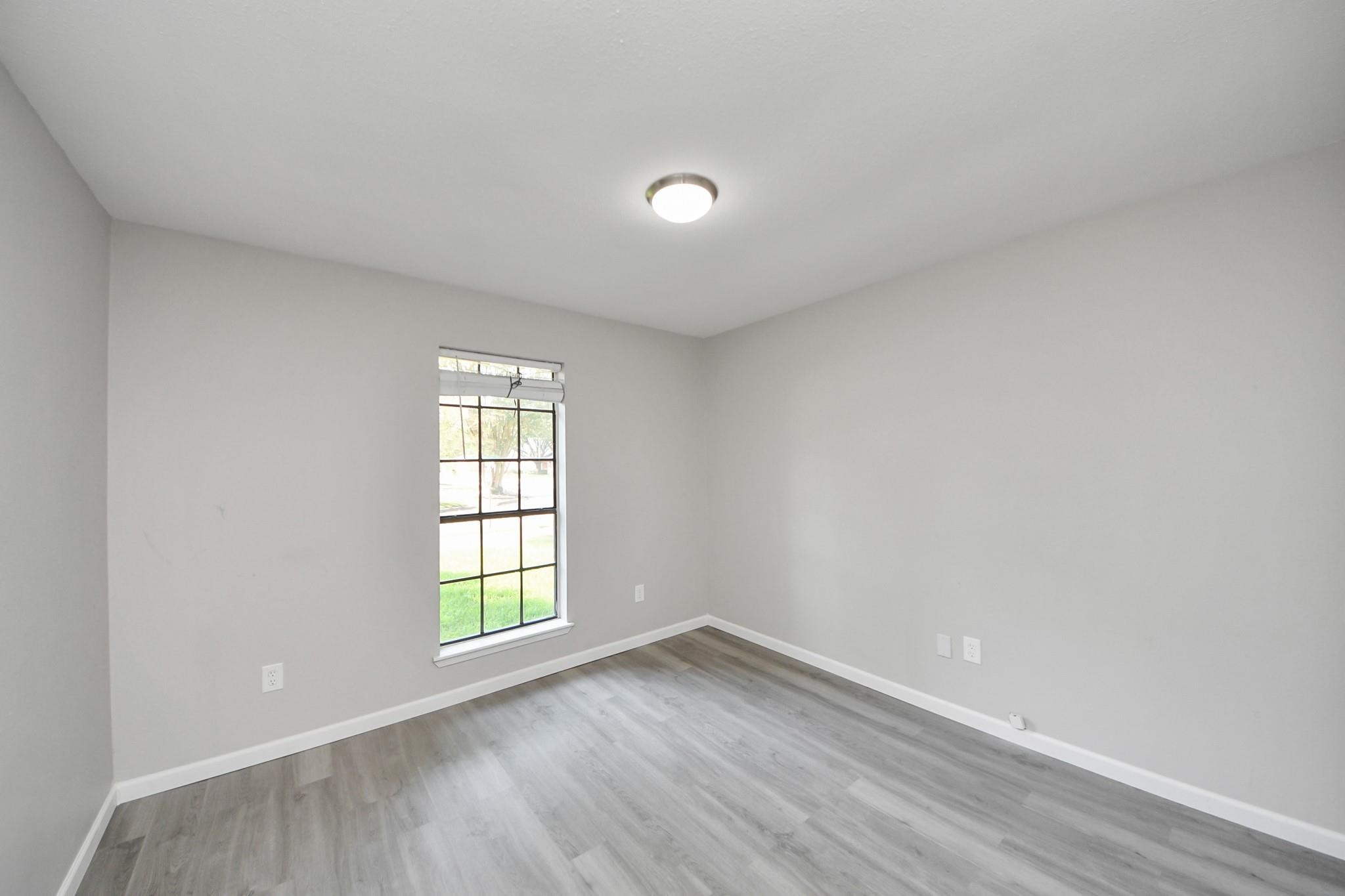 7303 Foxwick Lane Property Photo 14