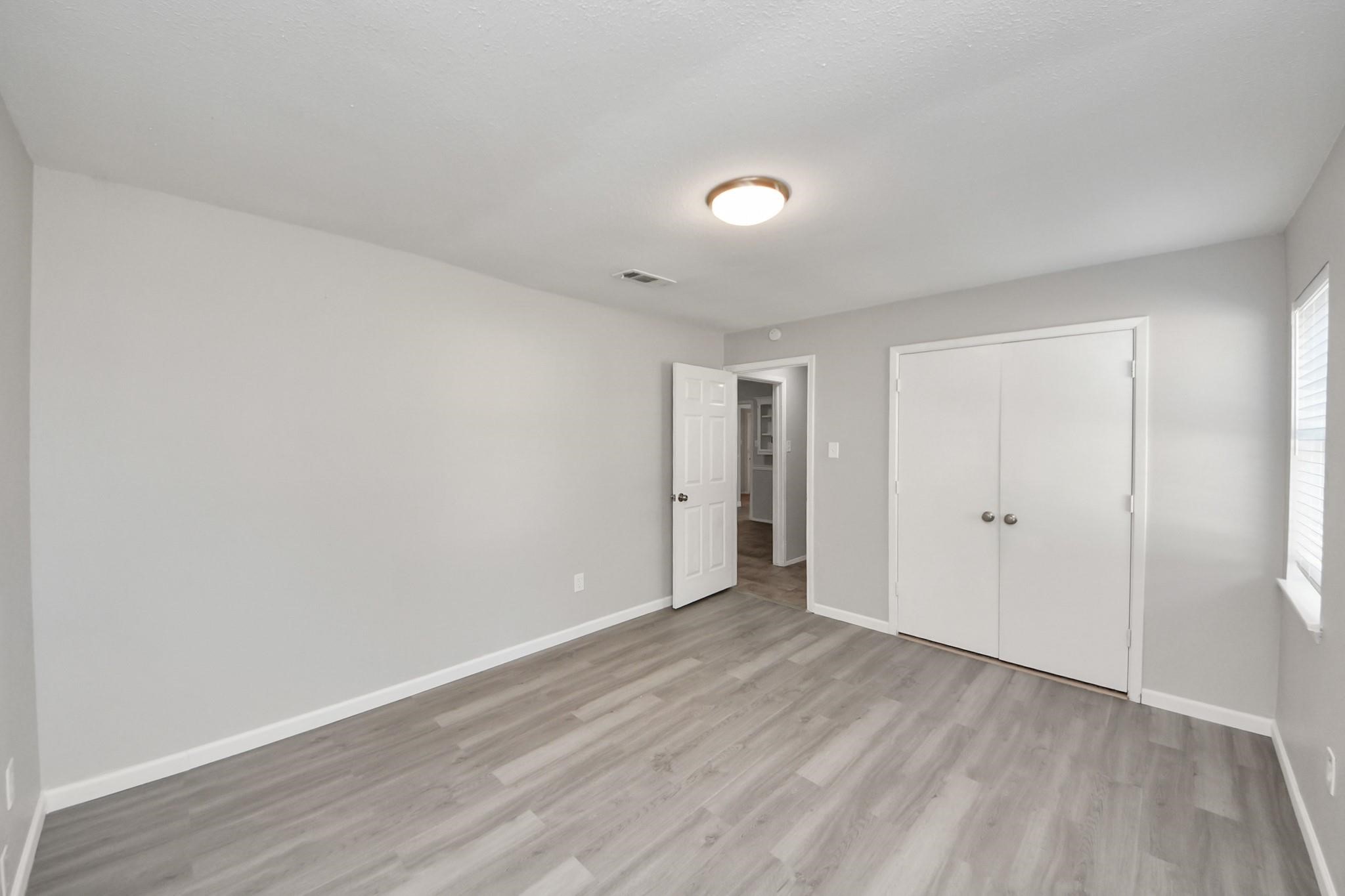 7303 Foxwick Lane Property Photo 17