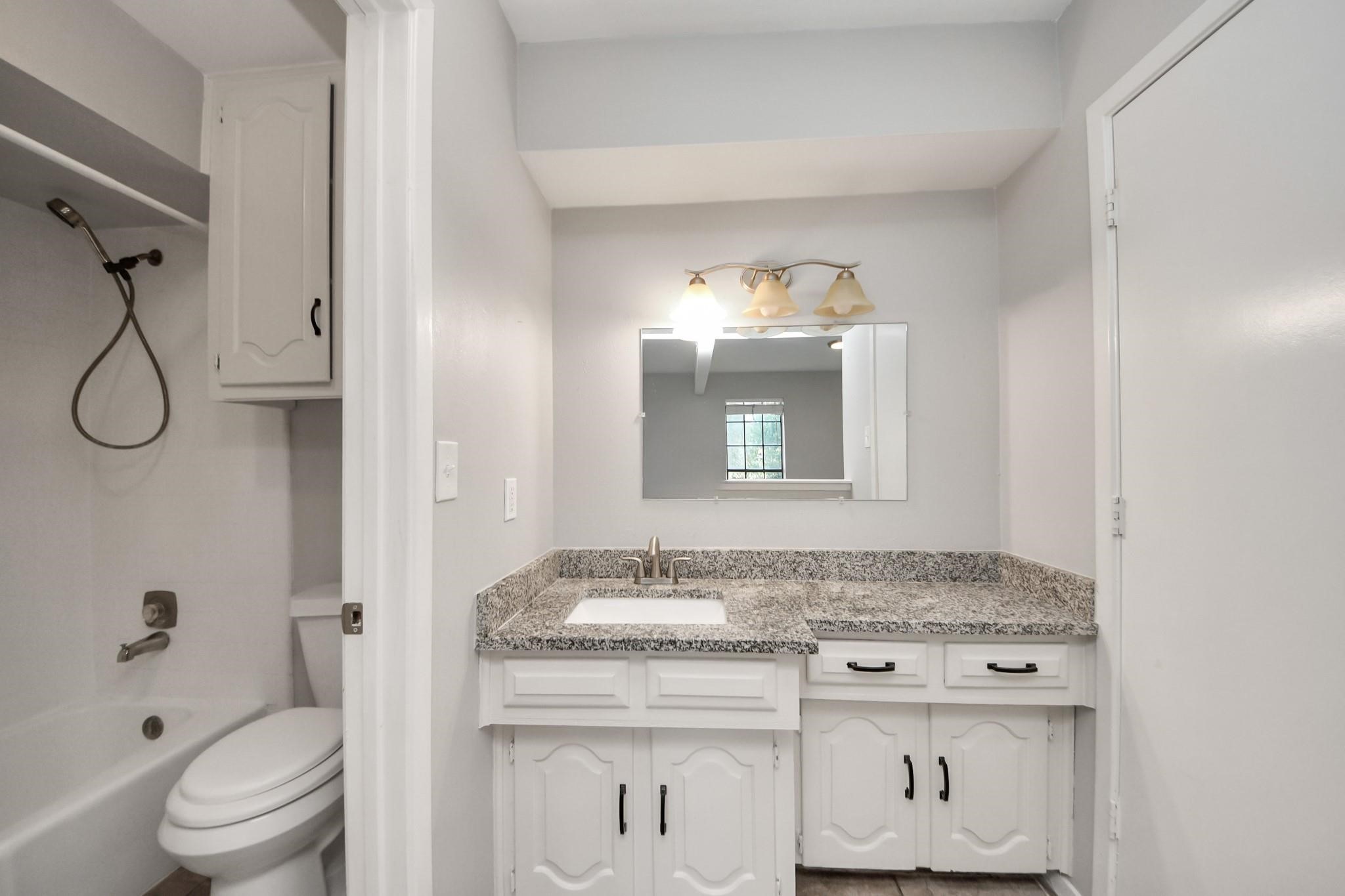 7303 Foxwick Lane Property Photo 20