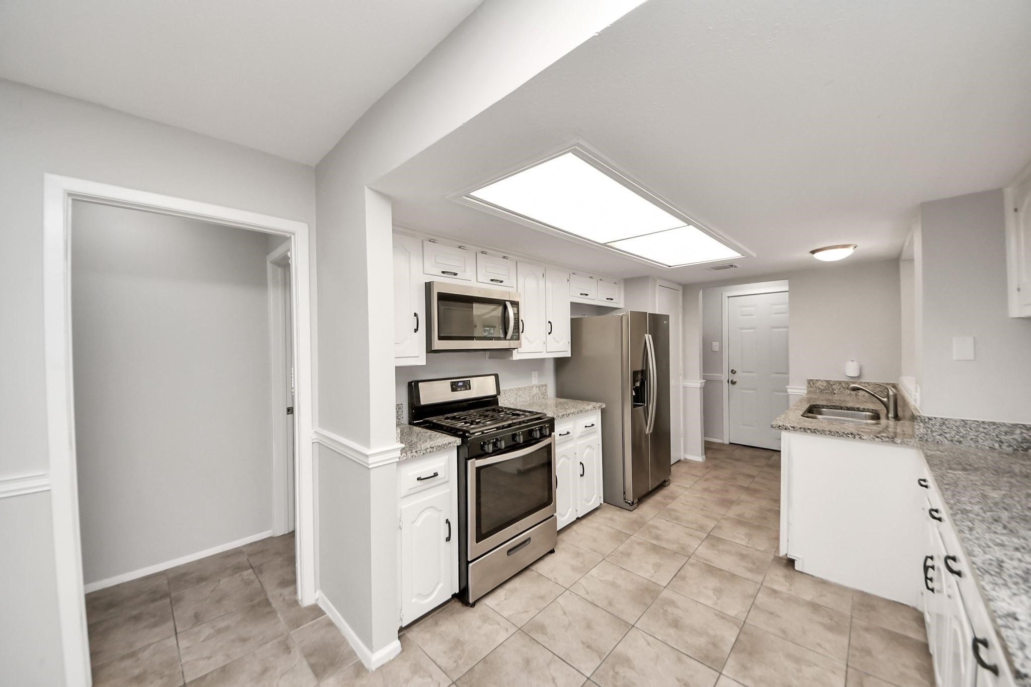 7303 Foxwick Lane Property Photo 27